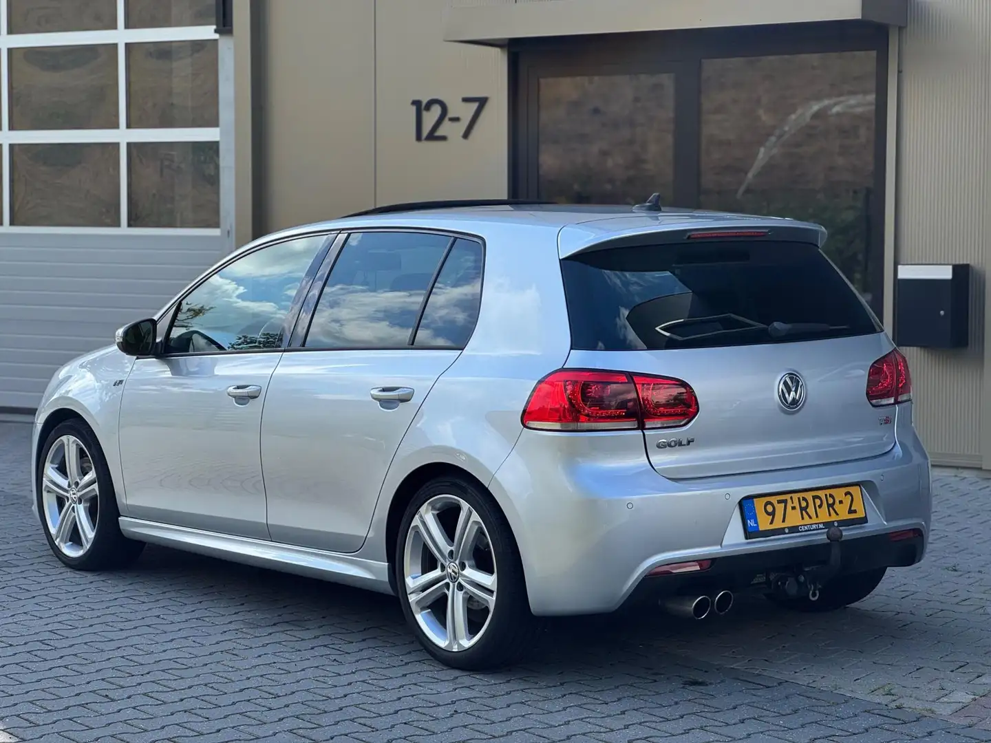 Volkswagen Golf 1.4 TSI Highline|R-Line|Dynaudio|Camera Gris - 2