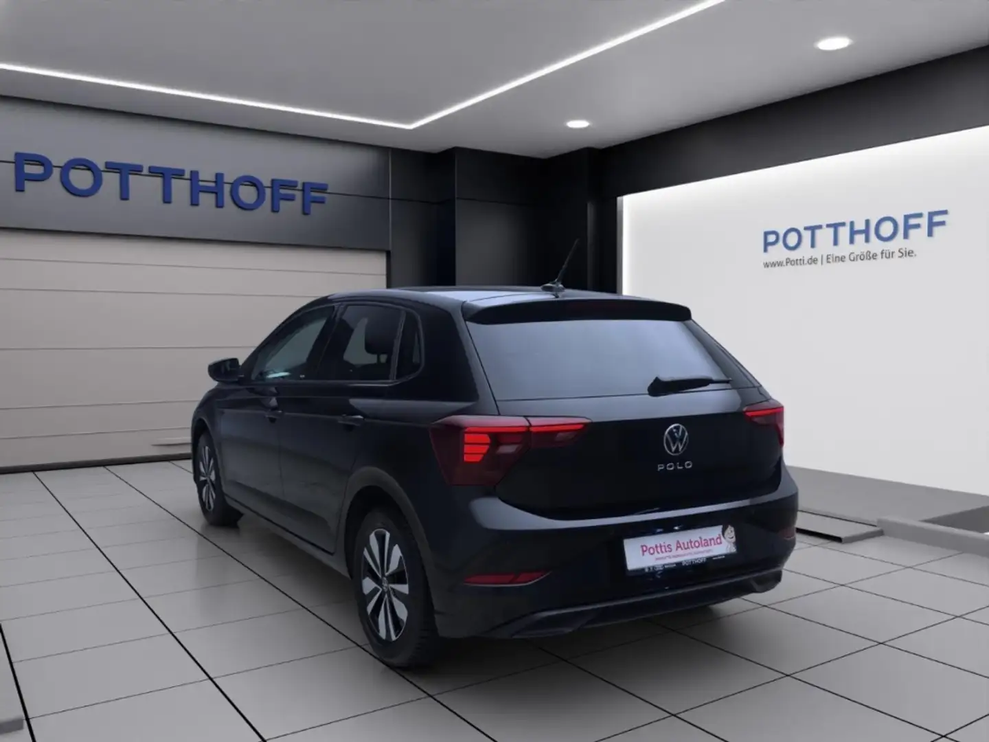 Volkswagen Polo 1.0 TSI MOVE NAVI KLIMA PDC LED Schwarz - 2