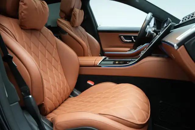 Mercedes-Benz S-Class view 7