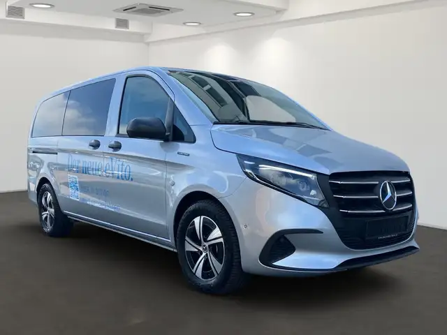 Mercedes-Benz eVito e 129 Tourer PRO Lang Navi Distr MBUX LED Ansicht 3