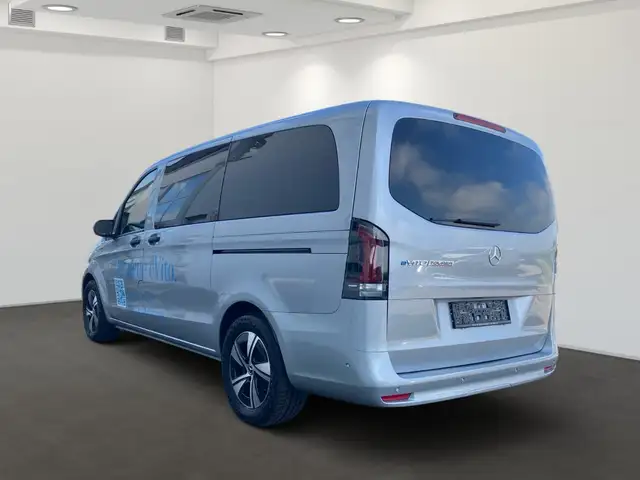Mercedes-Benz eVito e 129 Tourer PRO Lang Navi Distr MBUX LED Ansicht 5