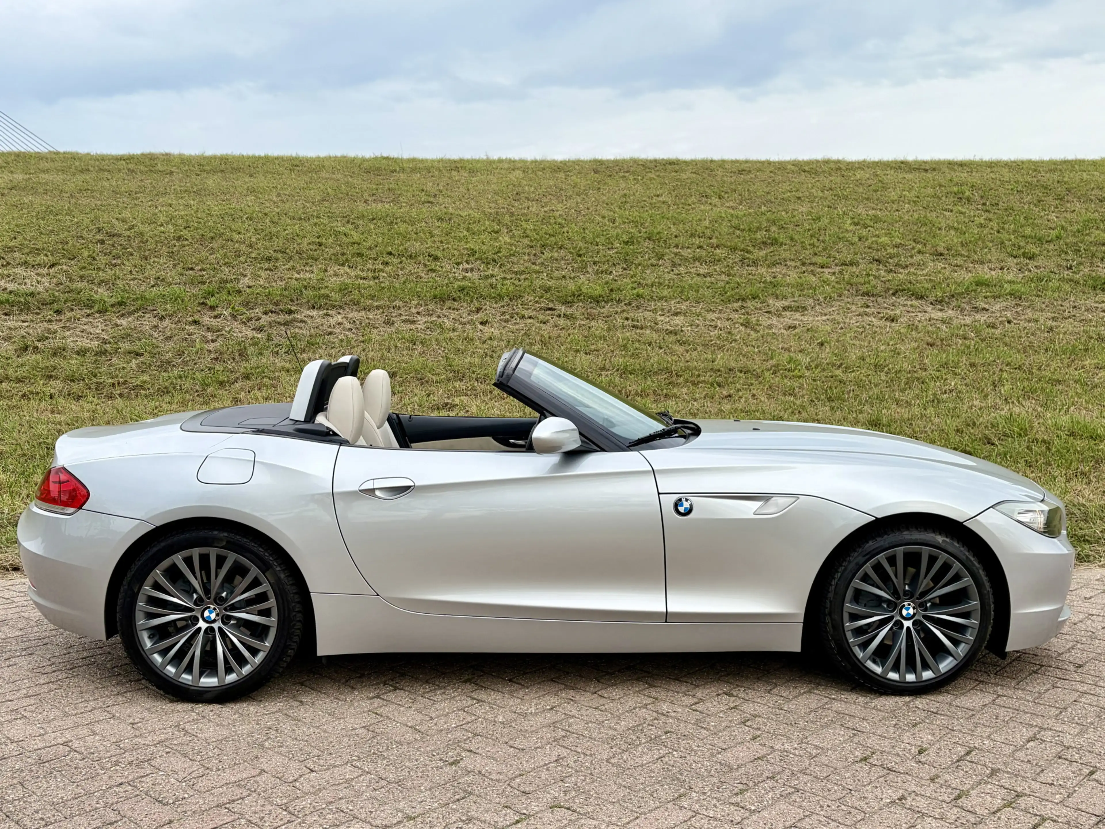 BMW Z4 Roadster sDrive23i Executive NET BINNEN | BINNEKOR — photo 11