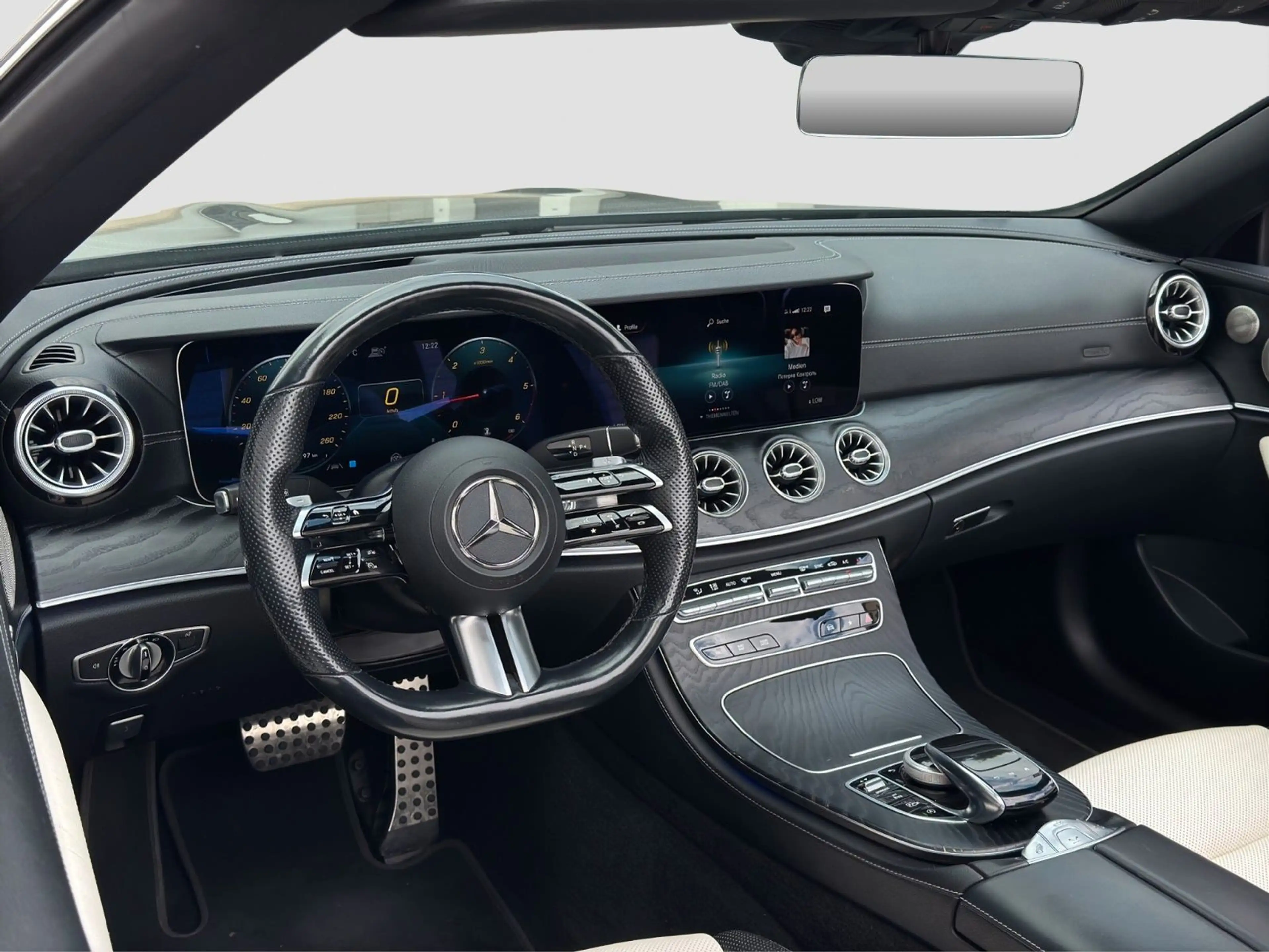Mercedes-Benz E 400 E400d 4Matic Cabrio AMG-Line MultiB|Wide|HuD|360 — photo 10
