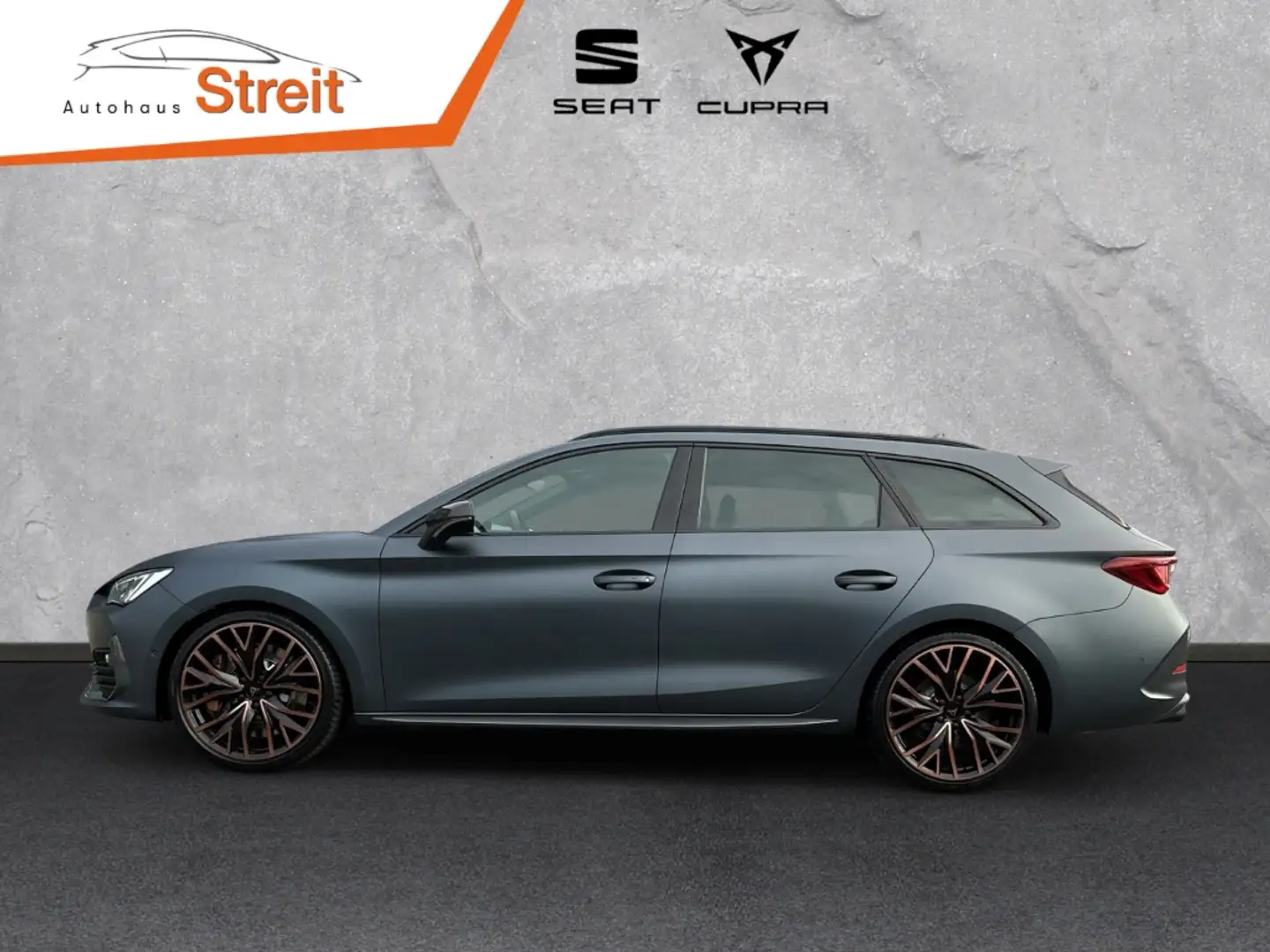 CUPRA Leon SPORTSTOURER VZ CUP 4Drive 2.0 TSI 7-Gang DSG AD A Grau - 2