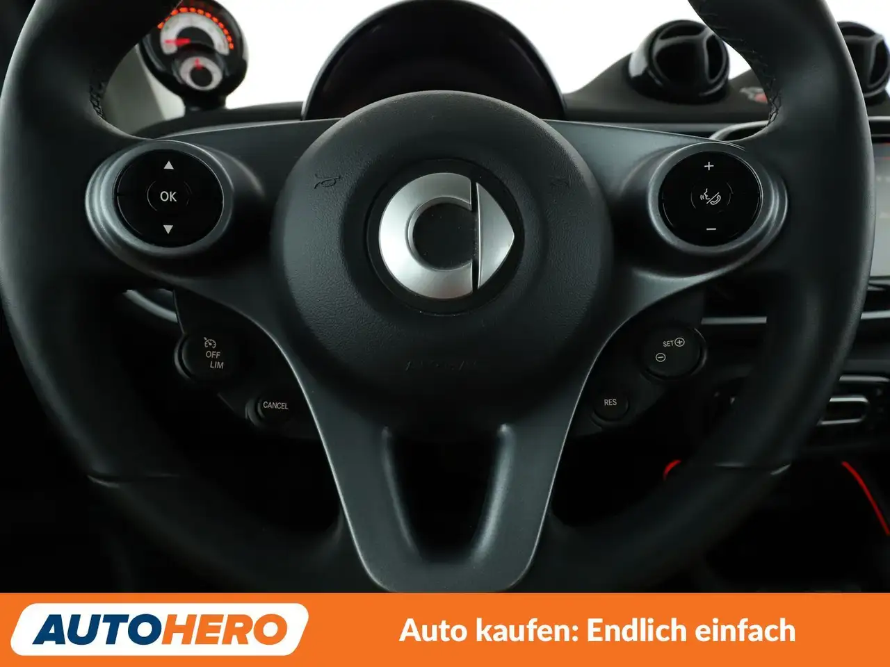 smart forTwo 2023 — фото 19