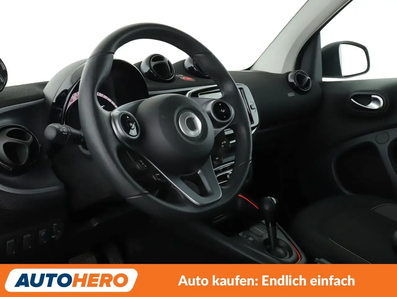 smart forTwo 2023 — фото 10