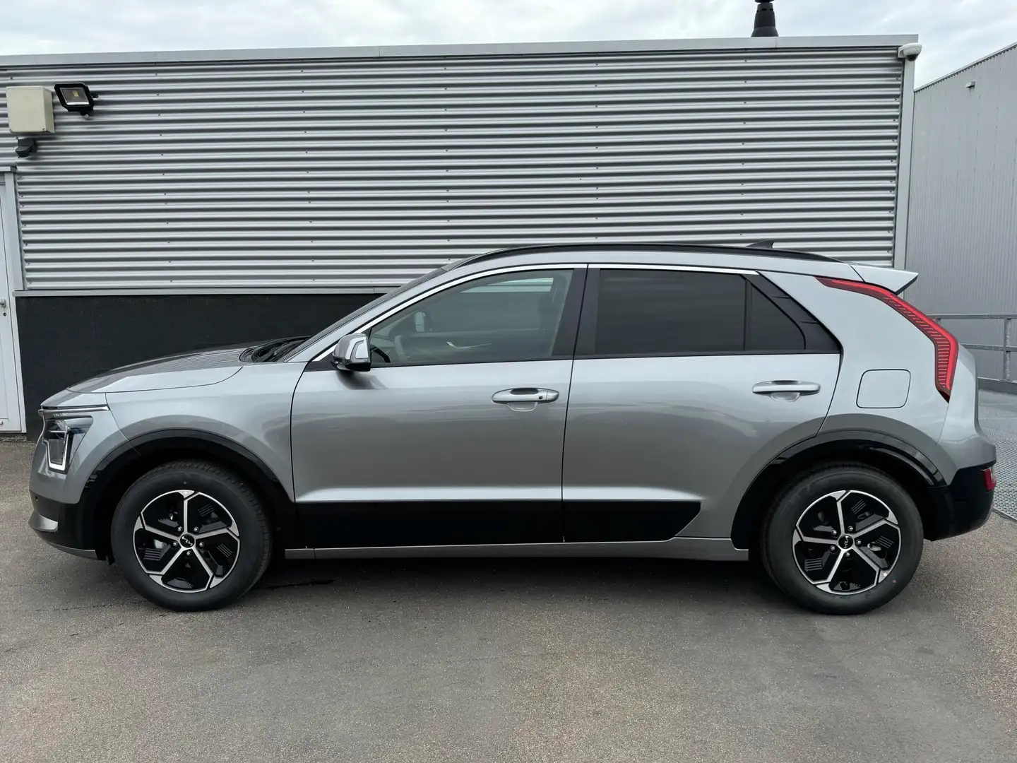 Kia Niro 1.6 GDi Hybrid DynamicPlusLine €2700 Voordeel! ACT - 2