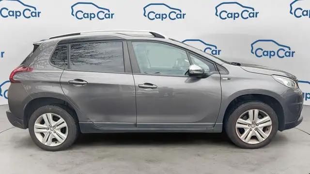 Peugeot 2008 view 4