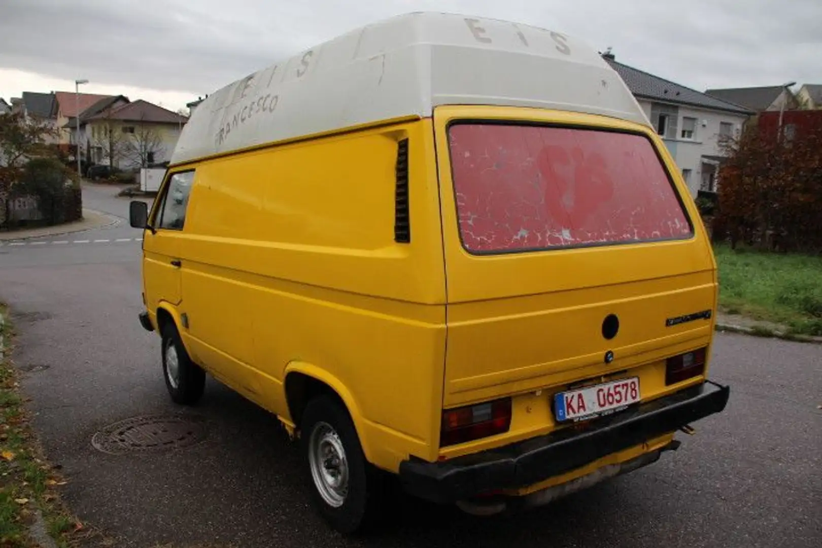Volkswagen T3 Hochdach Žlutá - 2