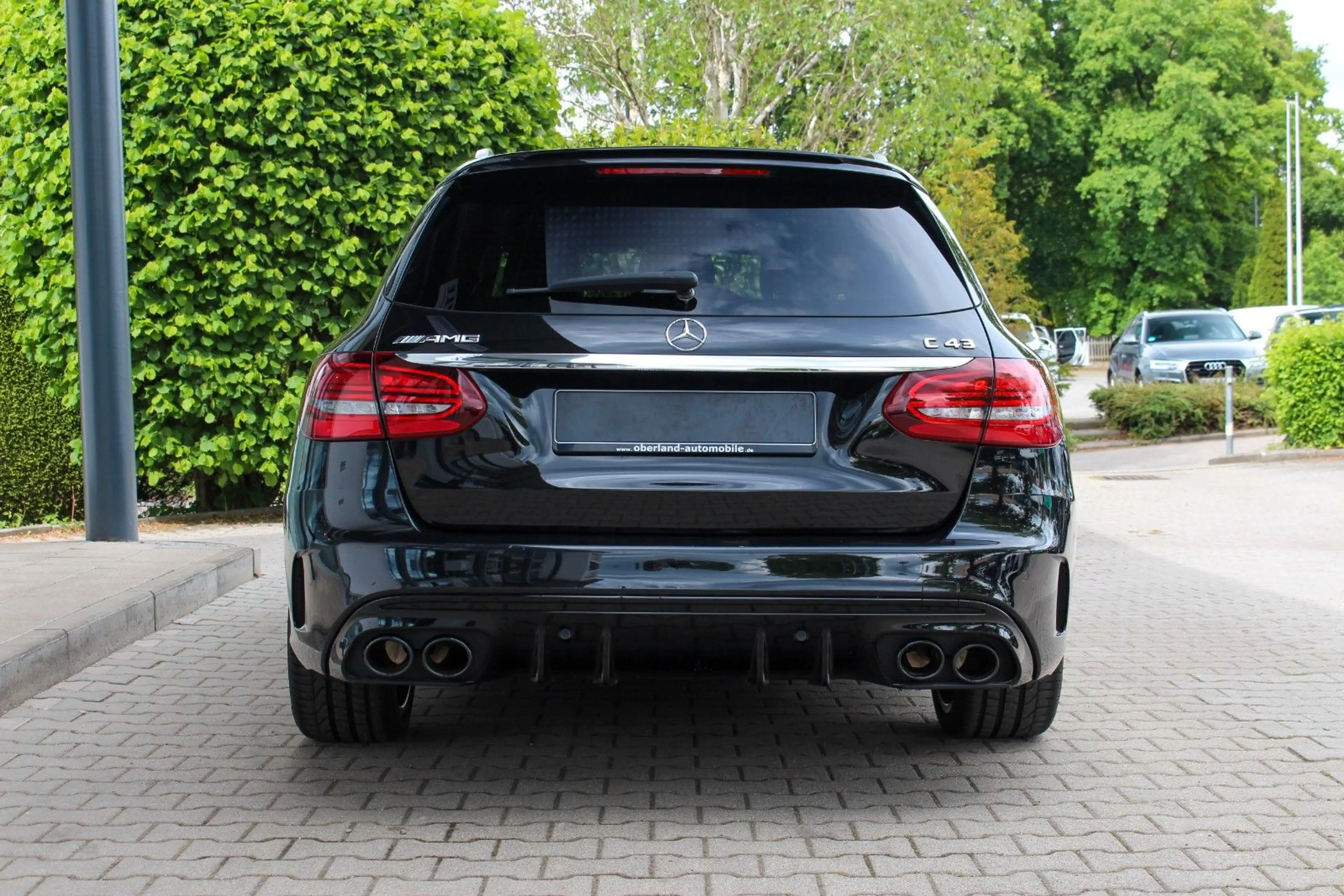 Mercedes-Benz C 43 AMG / STYLE+NIGHT-PAKET / PERF. ABGASANLAGE — photo 6