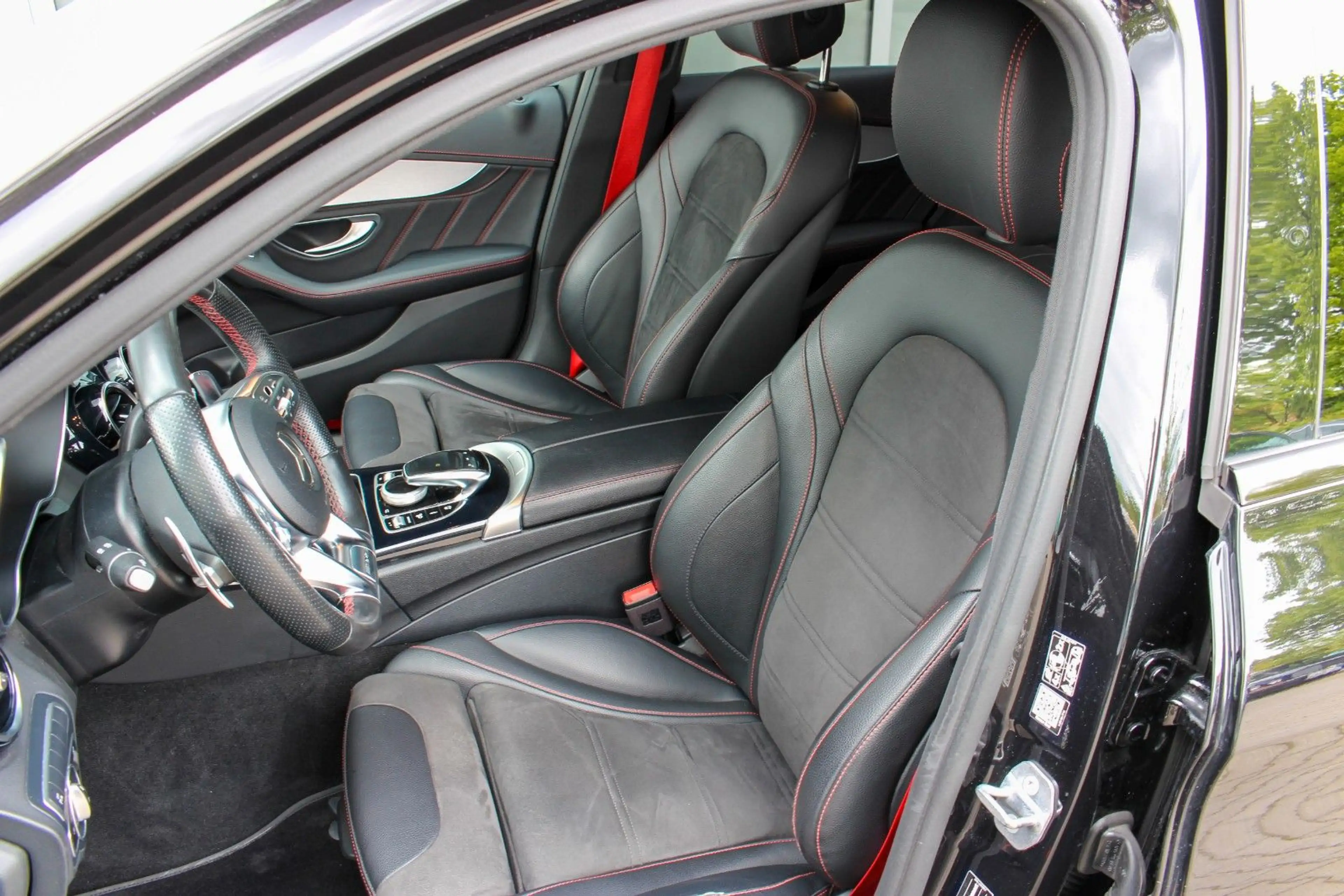 Mercedes-Benz C 43 AMG / STYLE+NIGHT-PAKET / PERF. ABGASANLAGE — photo 11