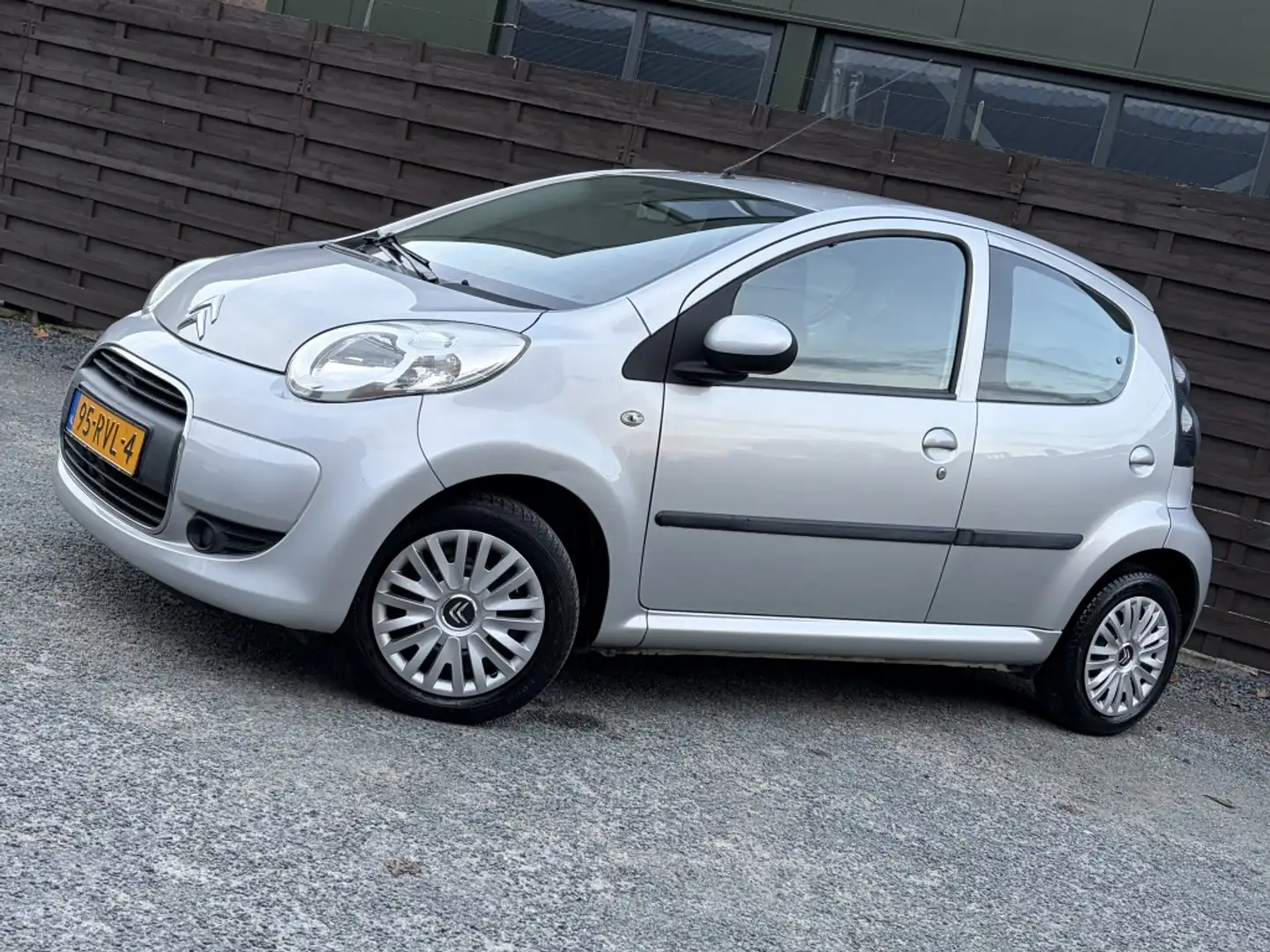 Citroen C1 1.0-12V Selection / Airco / EL-ramen / Nieuwe APK Grijs - 2