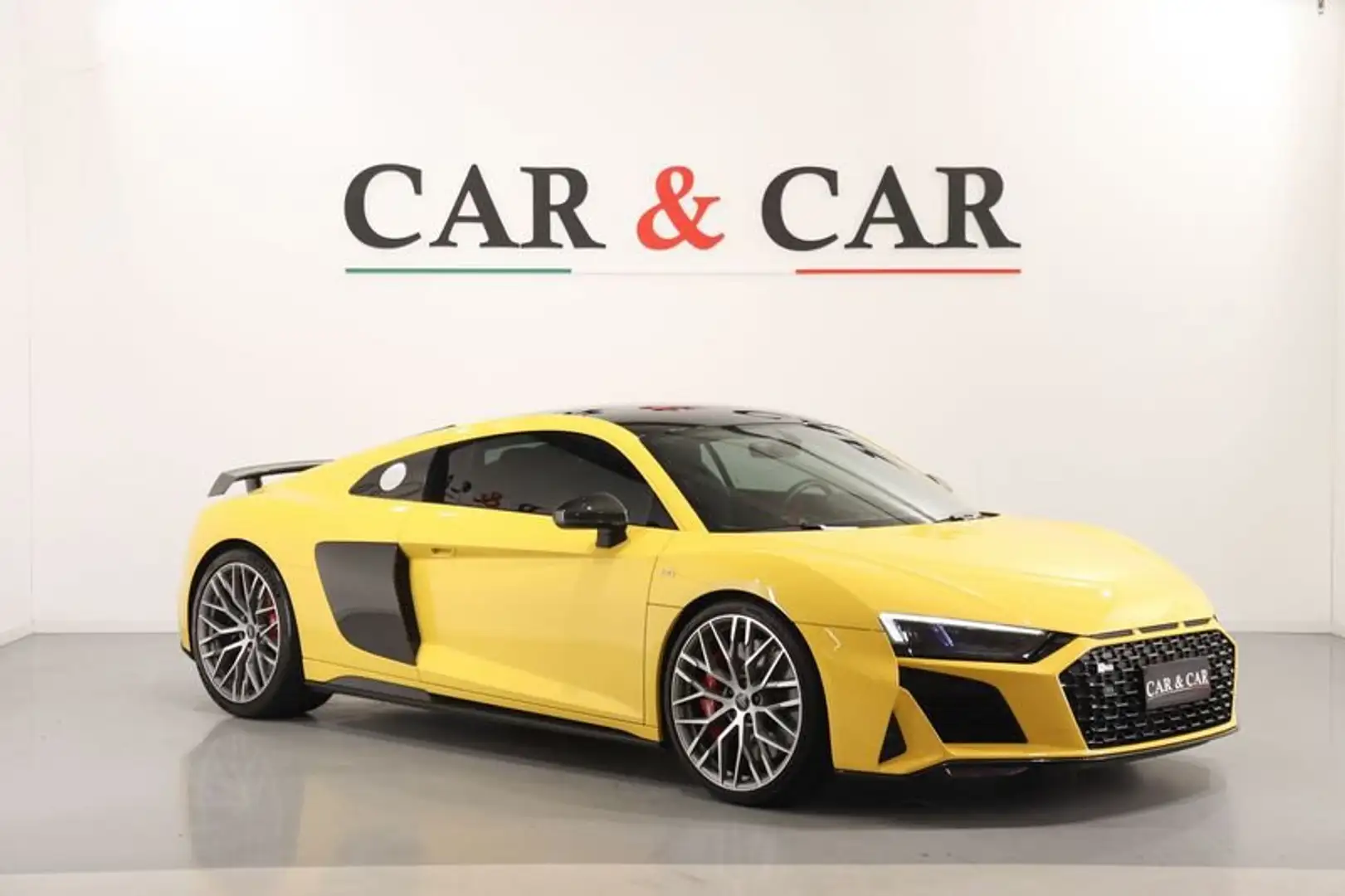 Audi R8 Coupe 5.2 V10 Performance Quattro 620cv S-Tronic Žlutá - 1