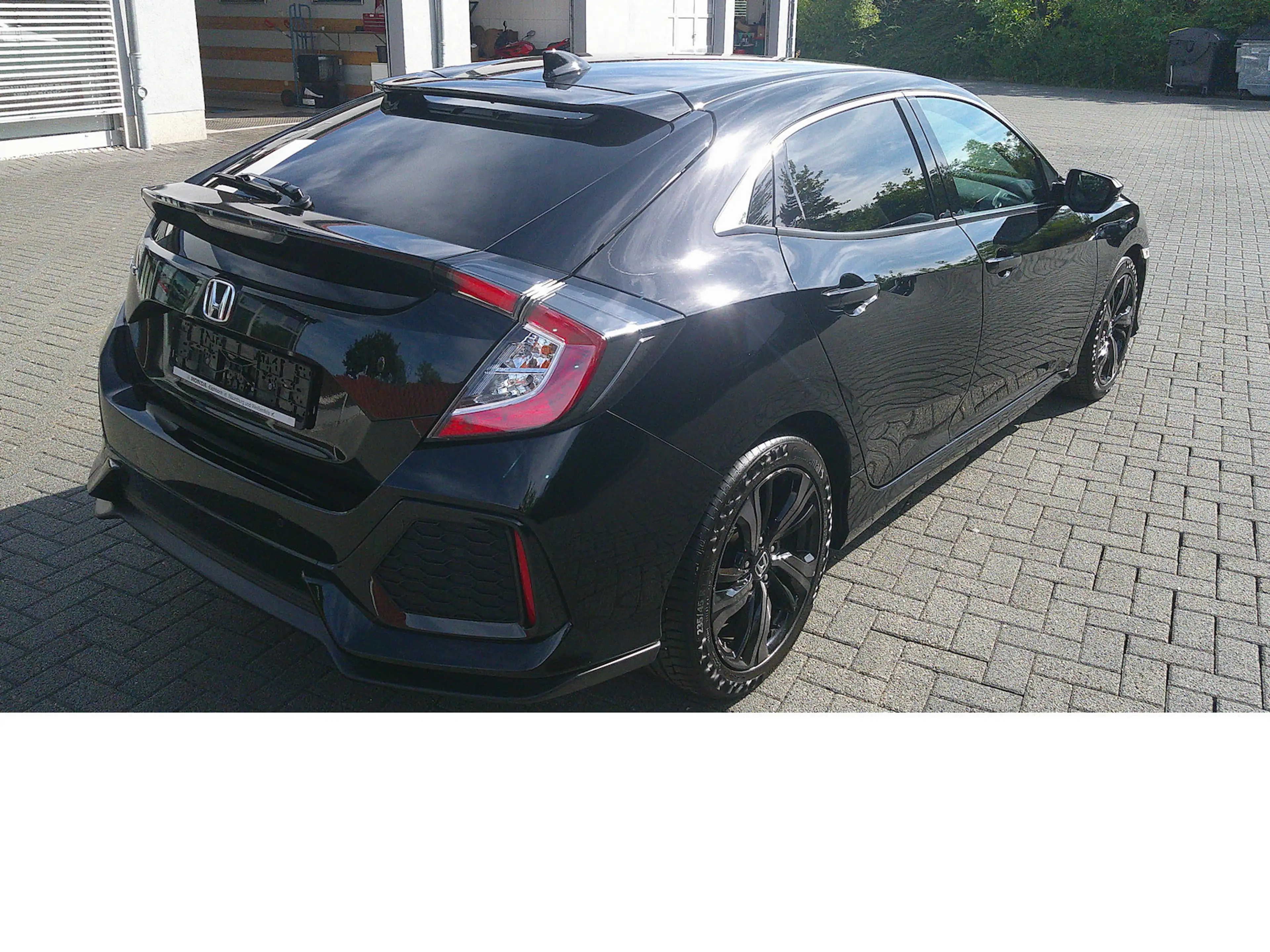Honda Civic 1,6 i-DTEC Elegance Automatic — photo 4