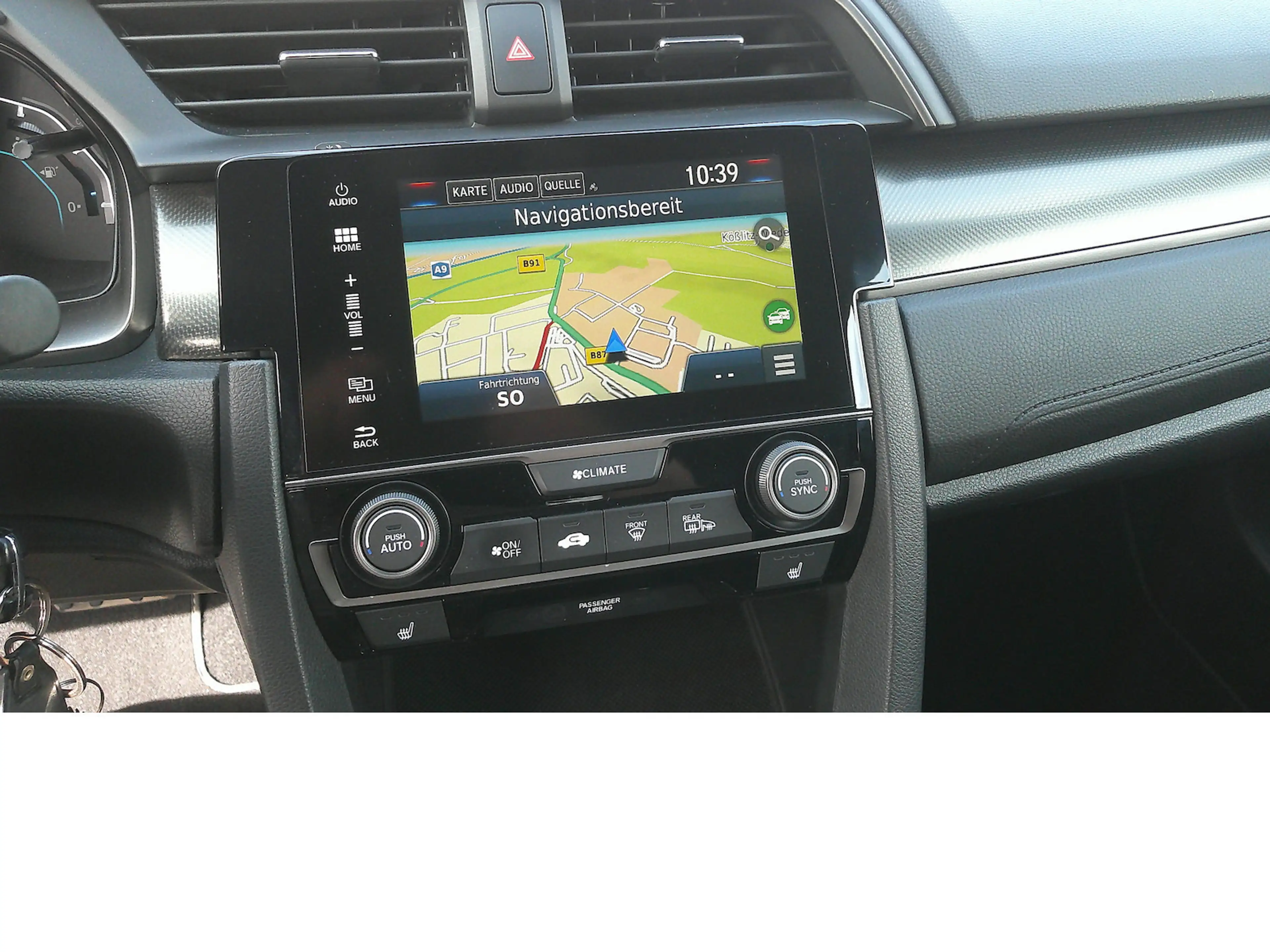 Honda Civic 1,6 i-DTEC Elegance Automatic — photo 14
