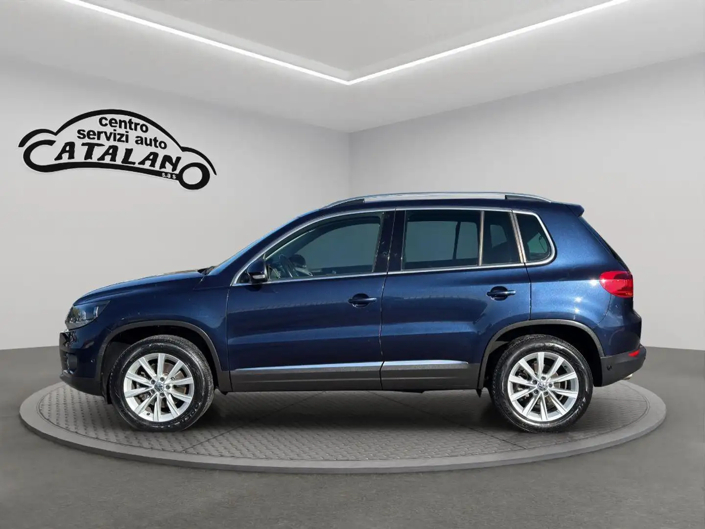 Volkswagen Tiguan TDI 140CV 4motion DSG Sport & Style tetto Bleu - 2