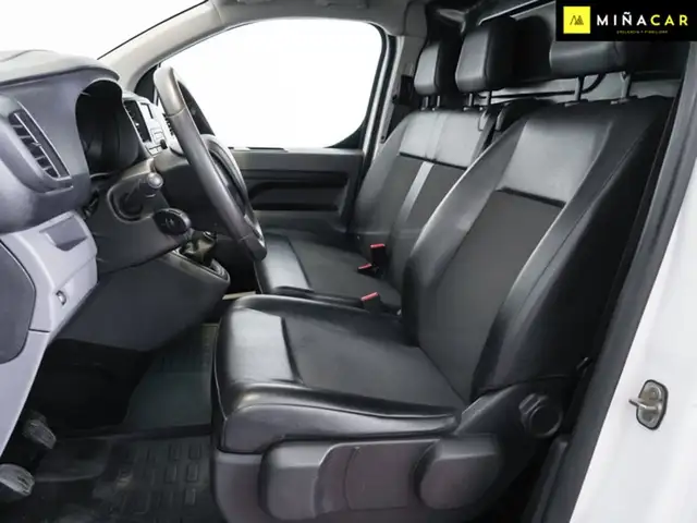 Peugeot Expert view 8