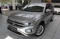 Volkswagen T-Roc STYLE/DSG/NAVI/KAME/STZHZ/ELEHECK/ACC Plateado - thumbnail 1