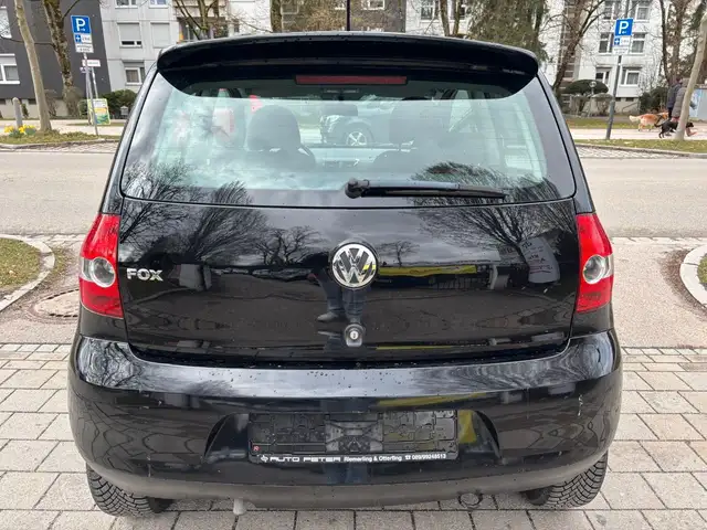 Volkswagen Fox view 4