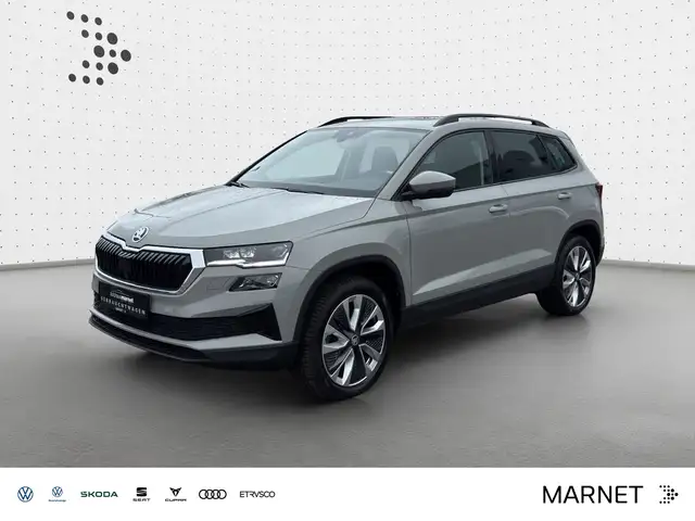 Skoda Karoq 2.0 TDI DSG Style 4x4 Navi*Kamera*Pano*Mat
