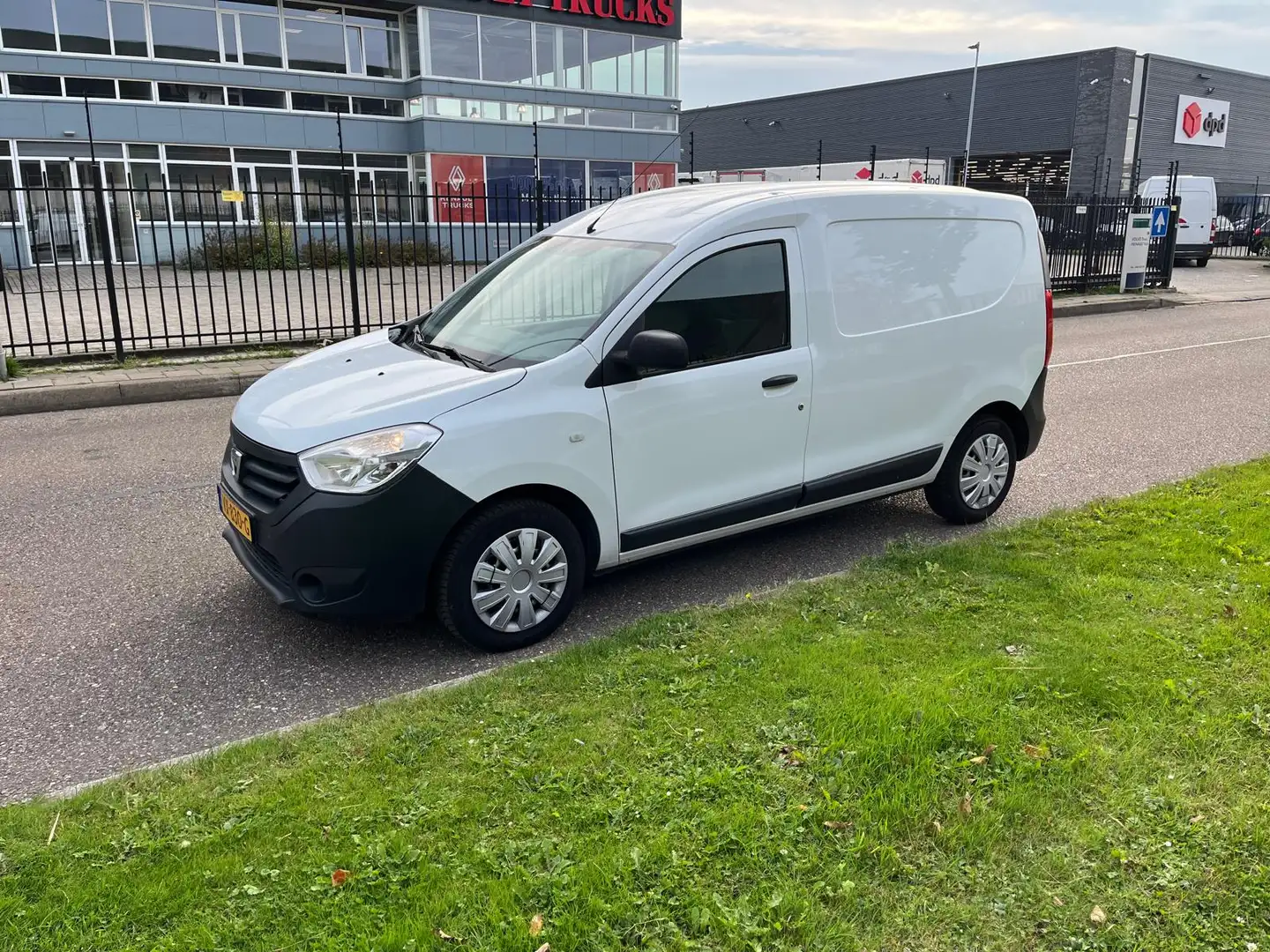 Dacia Dokker 1.5 Dci 75 Ambiance , Airco , zijschuifdeur Wit - 1