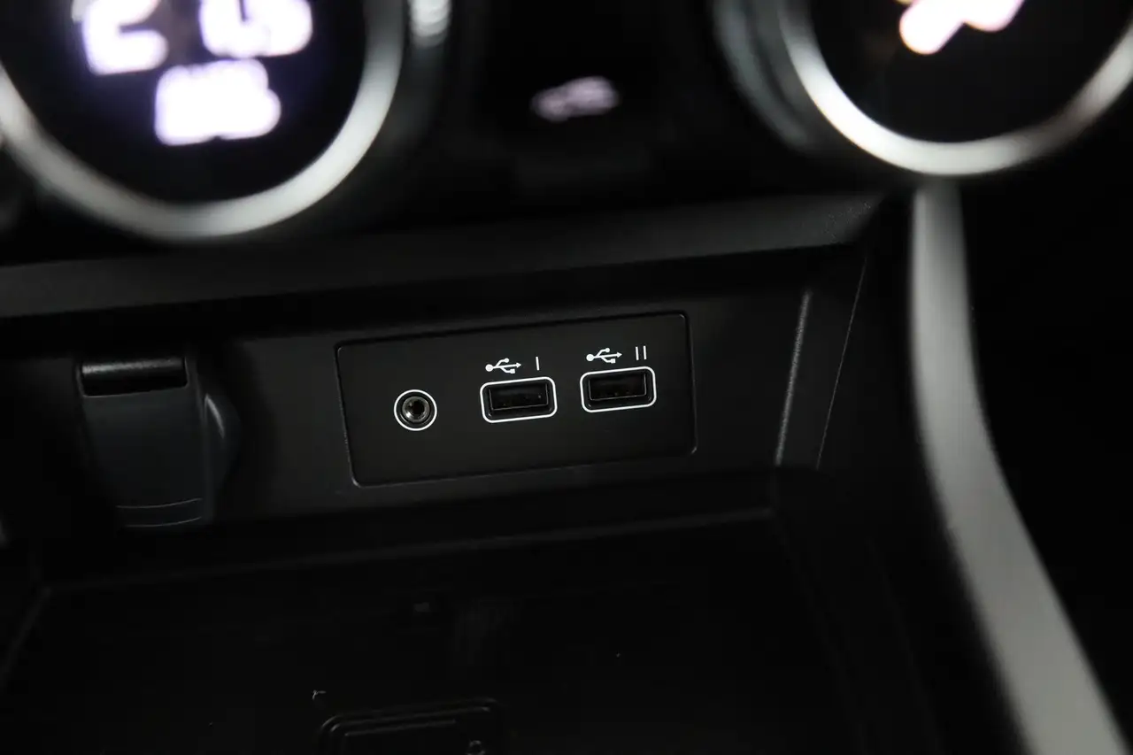 Renault Arkana Techno mHEV 140 Aut. LED ACC Kamera, миниатюра 13
