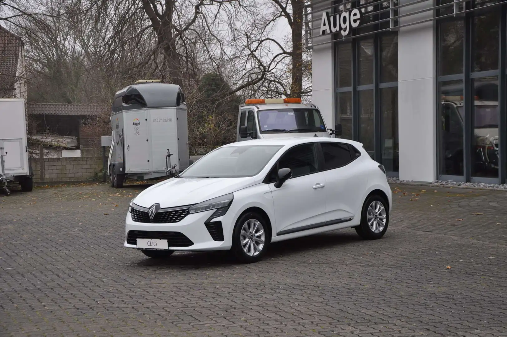 Renault Clio Evolution TCe 90 *PDC*SITZHEIZUNG* Weiß - 1