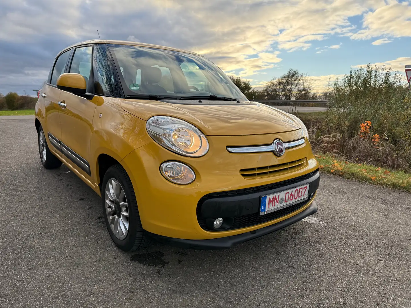 Fiat 500L Lounge Beige - 1