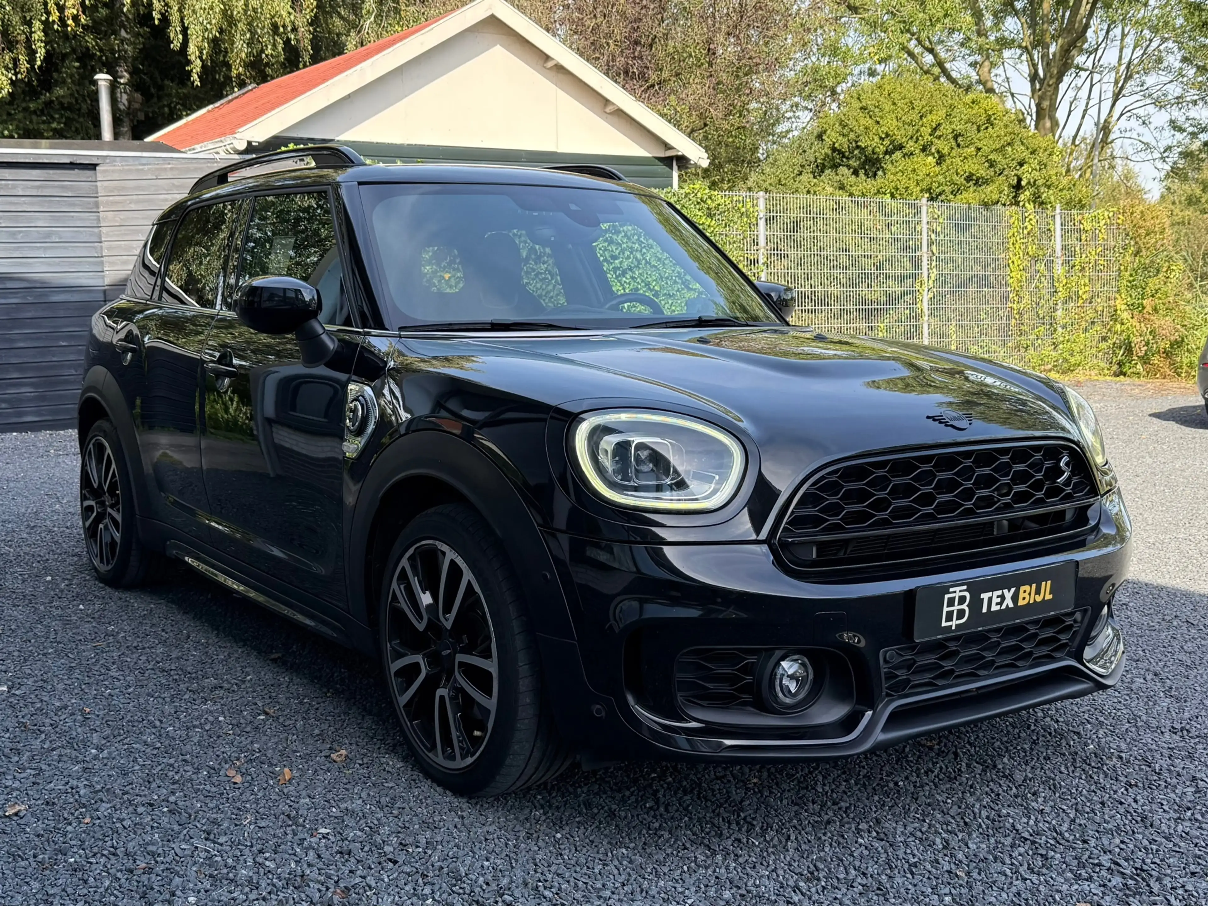 MINI Cooper SE Countryman 1.5 ALL4 H&K/PANO/JWC/HUD/ETC! — photo 2