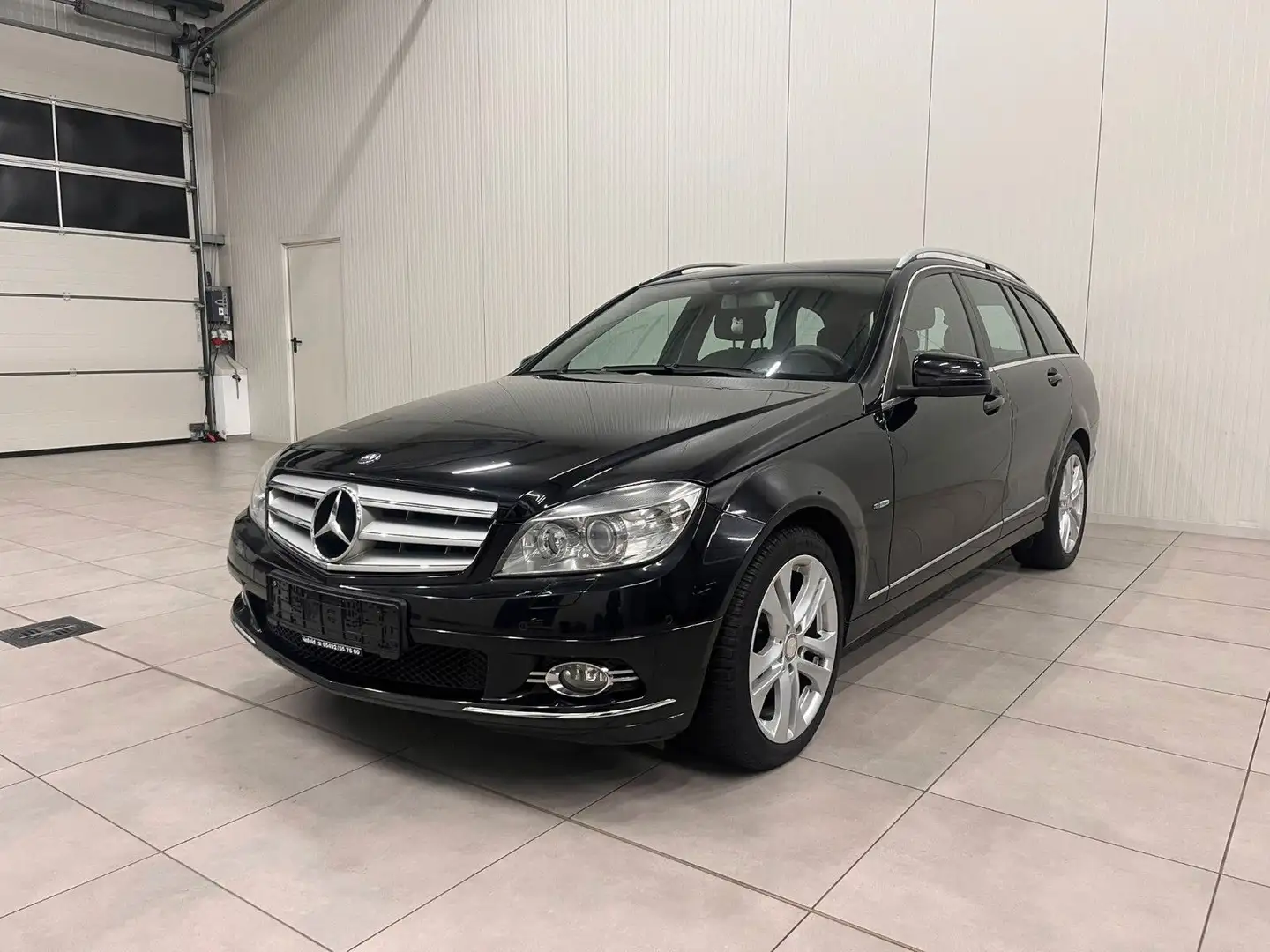 Mercedes-Benz C 250 T CDI / XENON / NAVI / LEDER / Schwarz - 2