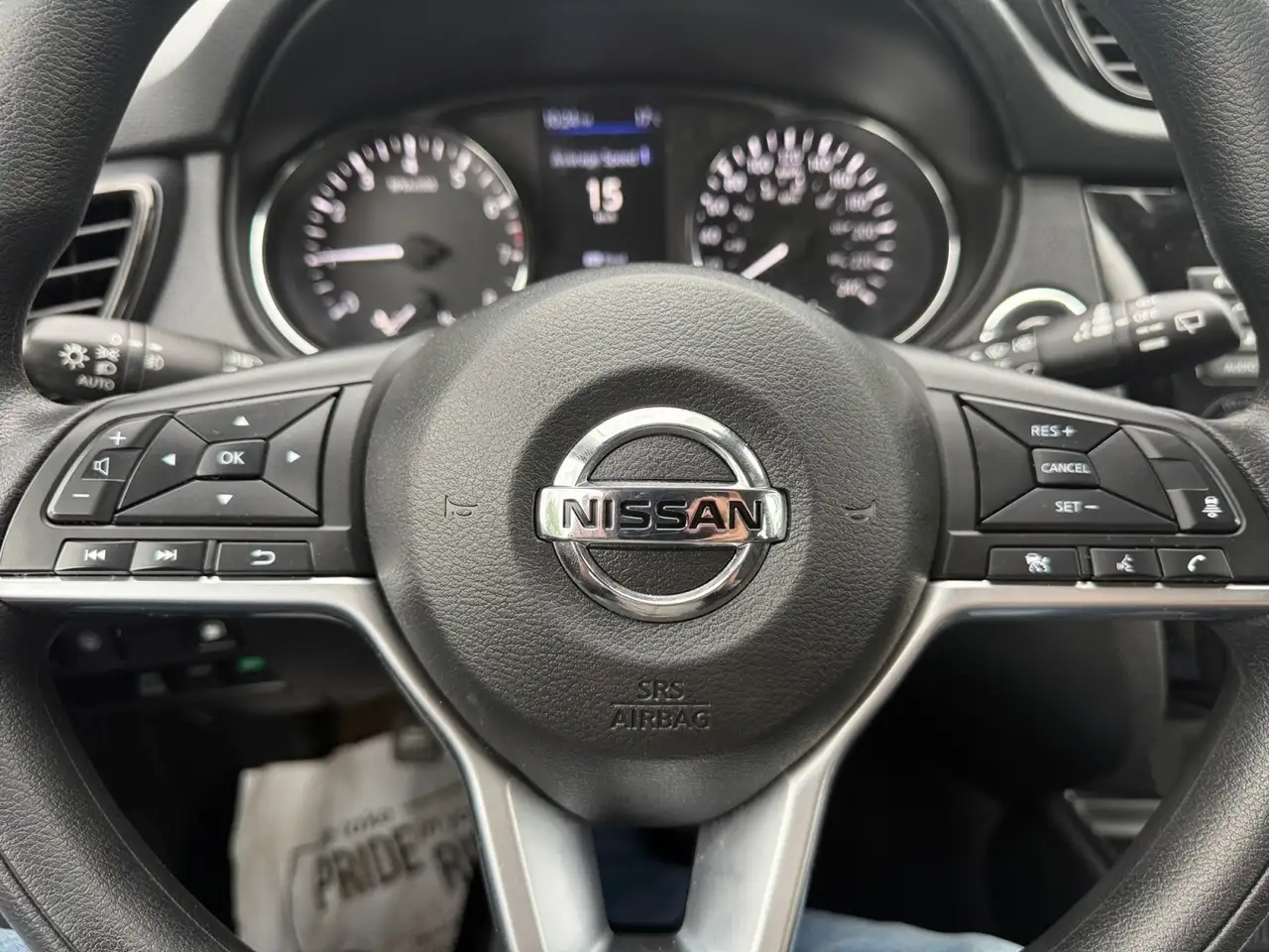 Nissan Rogue fotografie Nissan Rogue