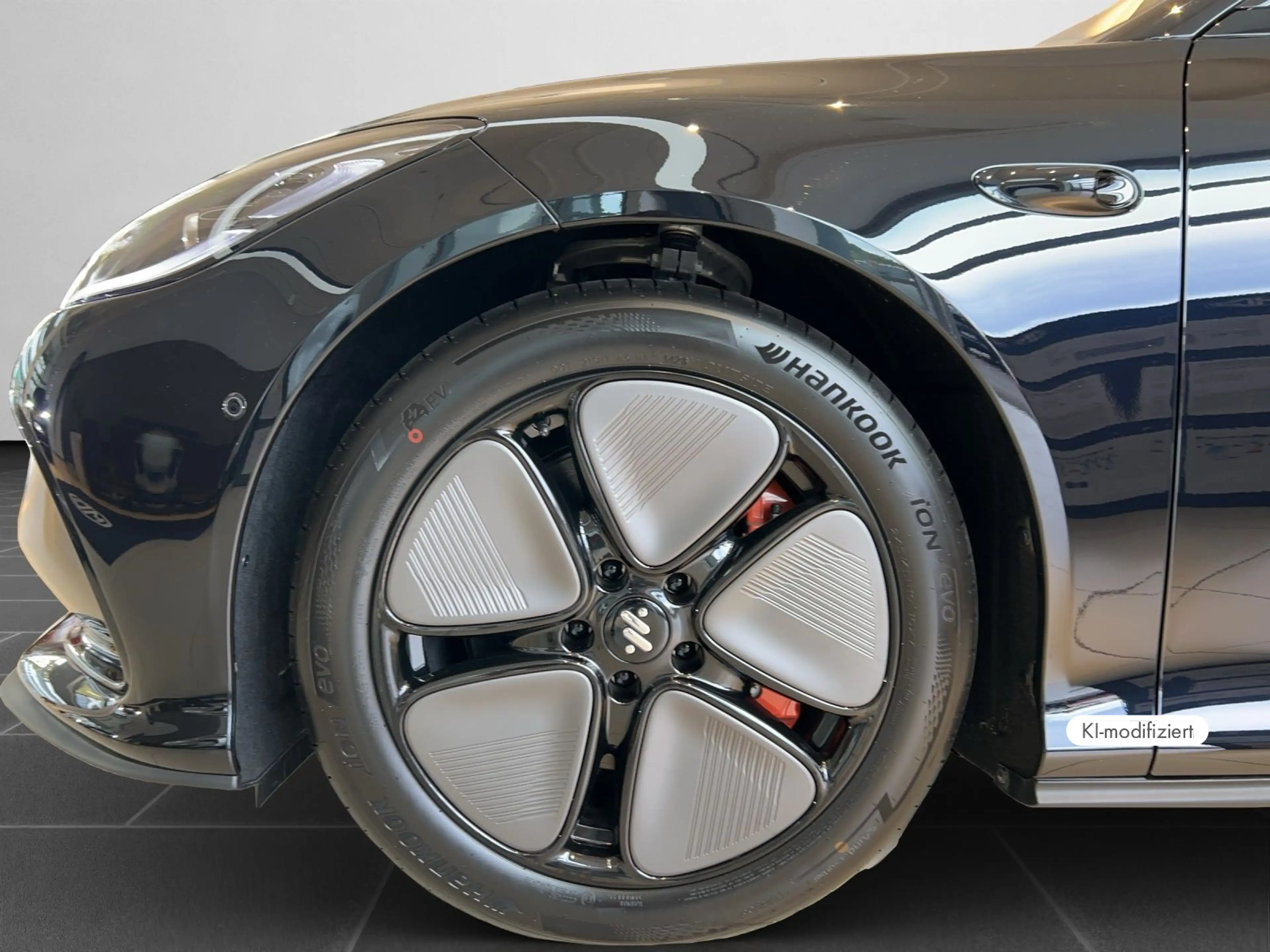 MG Others 100kWh Premium — photo 8