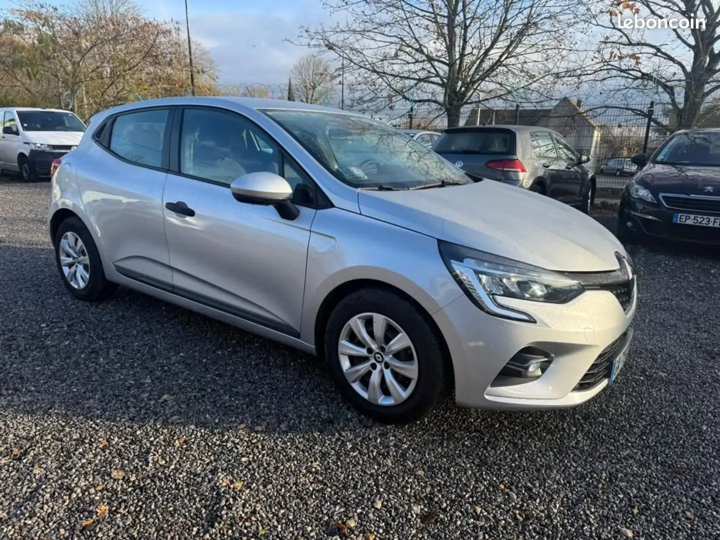 Renault Clio V TCE 90 1 ERE MAIN APPLE CAR PLAY ENTRETIEN Blanc - 1