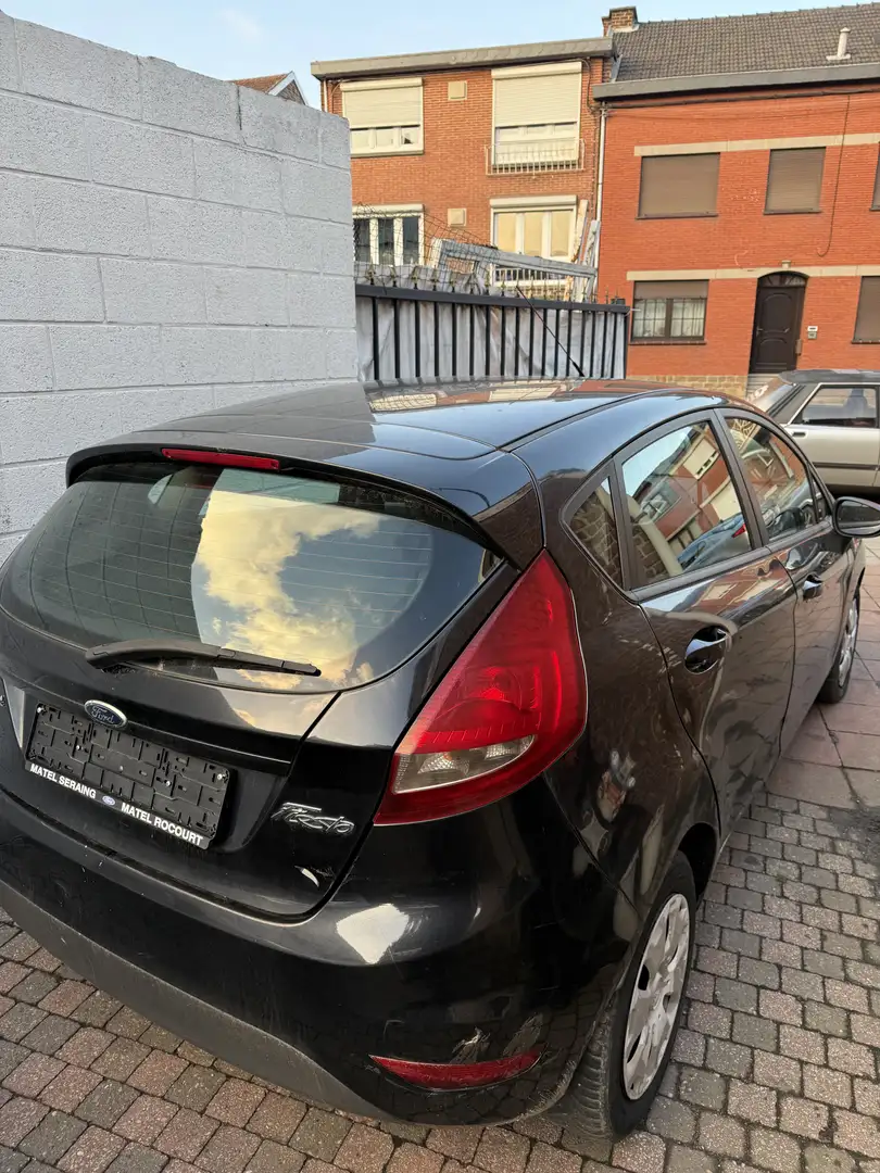 Ford Fiesta 1.6 TDCi Titanium DPF - 2