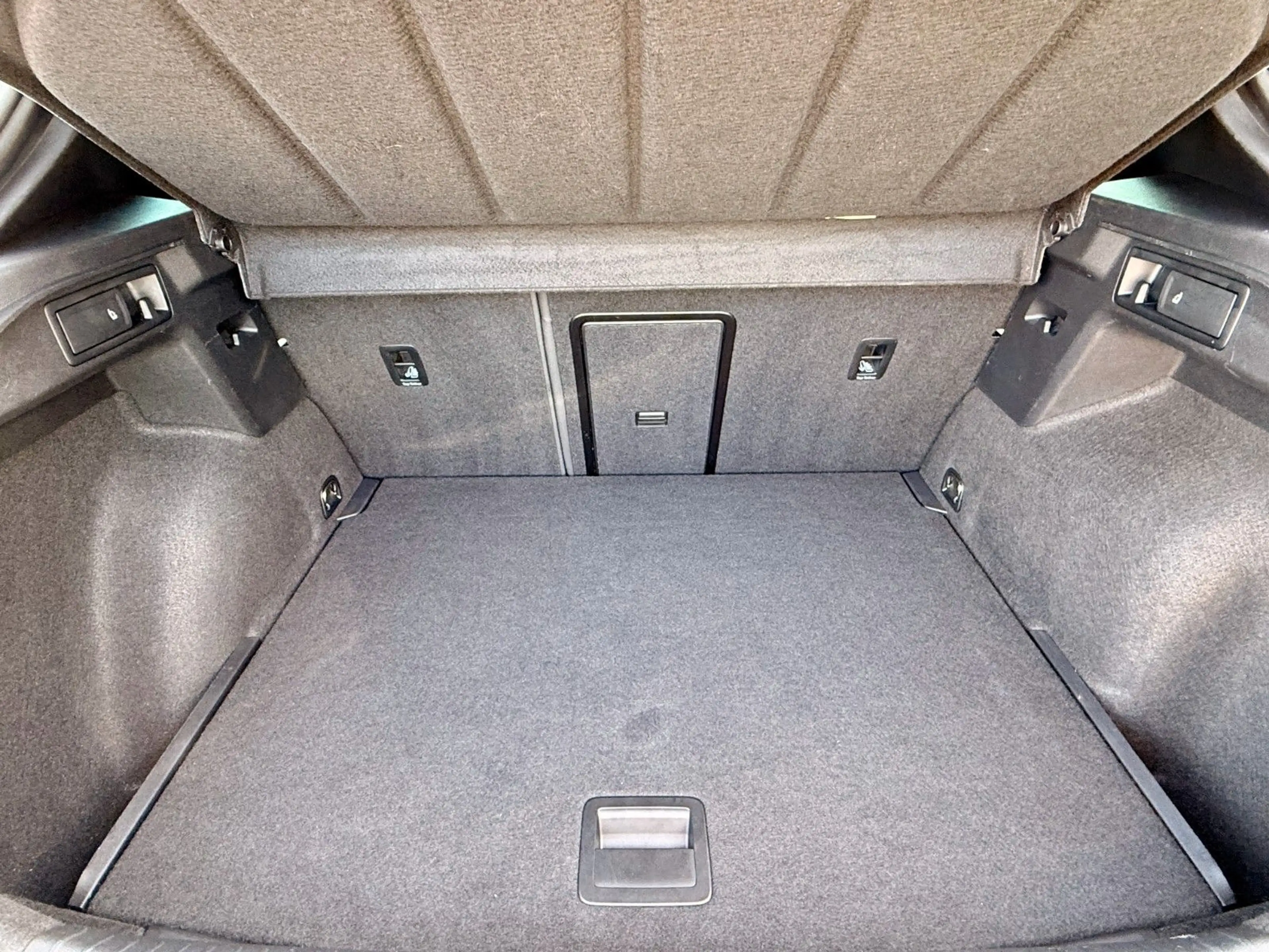 CUPRA Formentor 2.0 TDI/4x4/XL-Assi/LED/Ambiente/VC/Na — photo 6