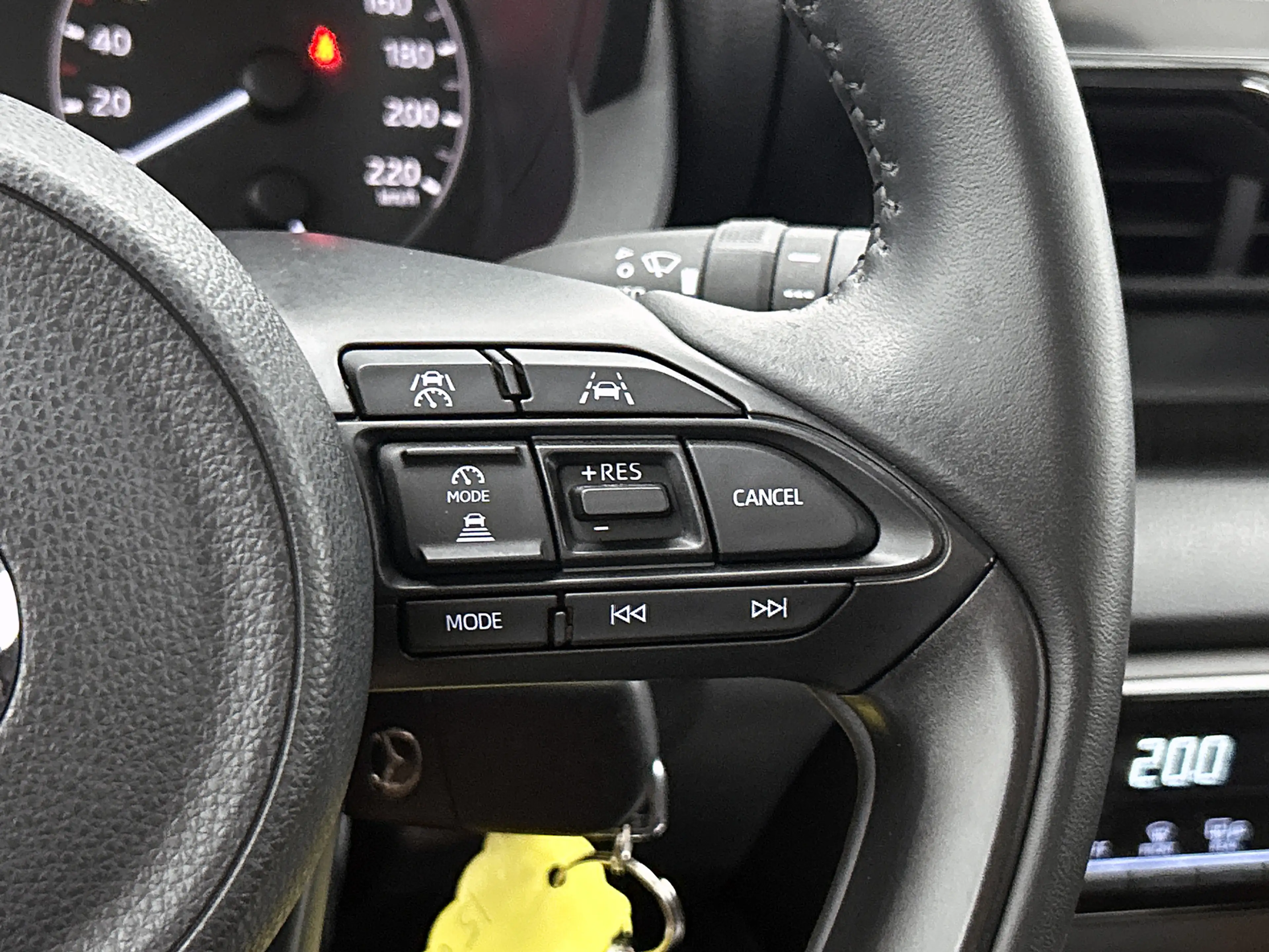 Mazda 2 Hybrid 1.5 Centre-line | Stoelverwarming | Climate — photo 15