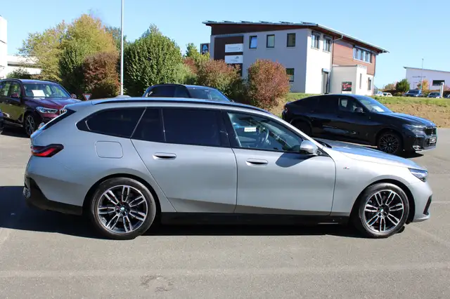 BMW 5 Series view 2
