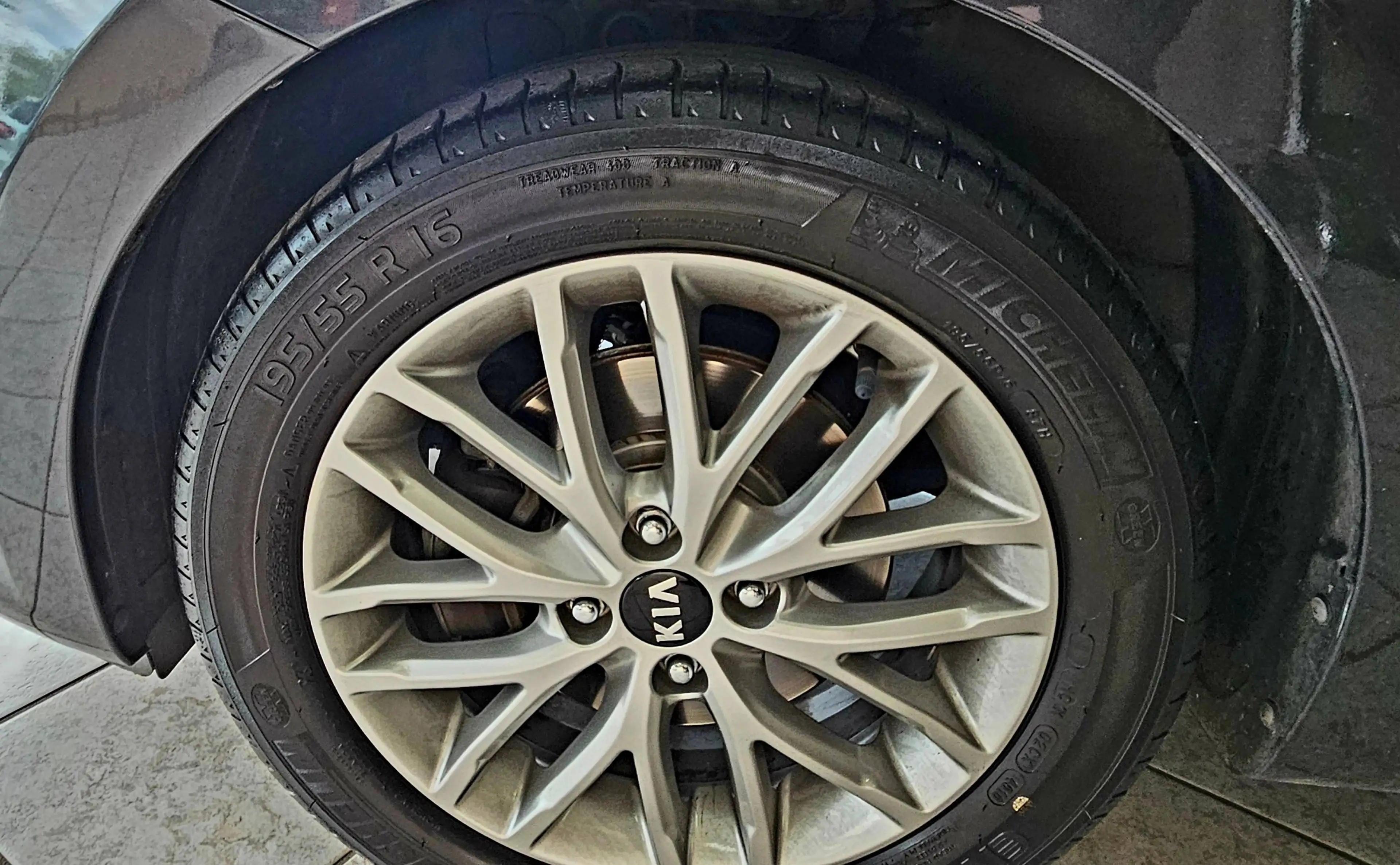 Kia Rio Attract — photo 7