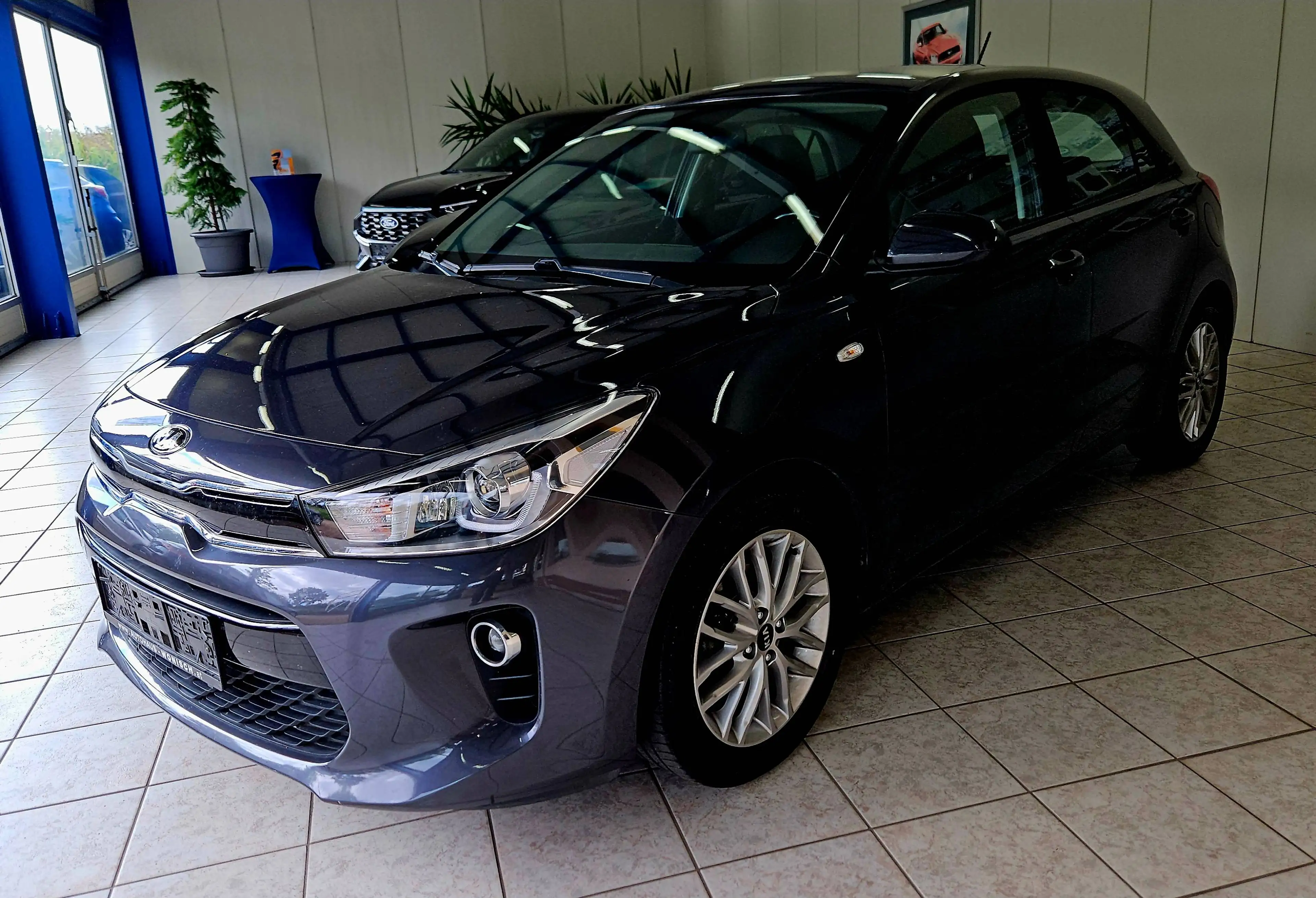 Kia Rio Attract — photo 3