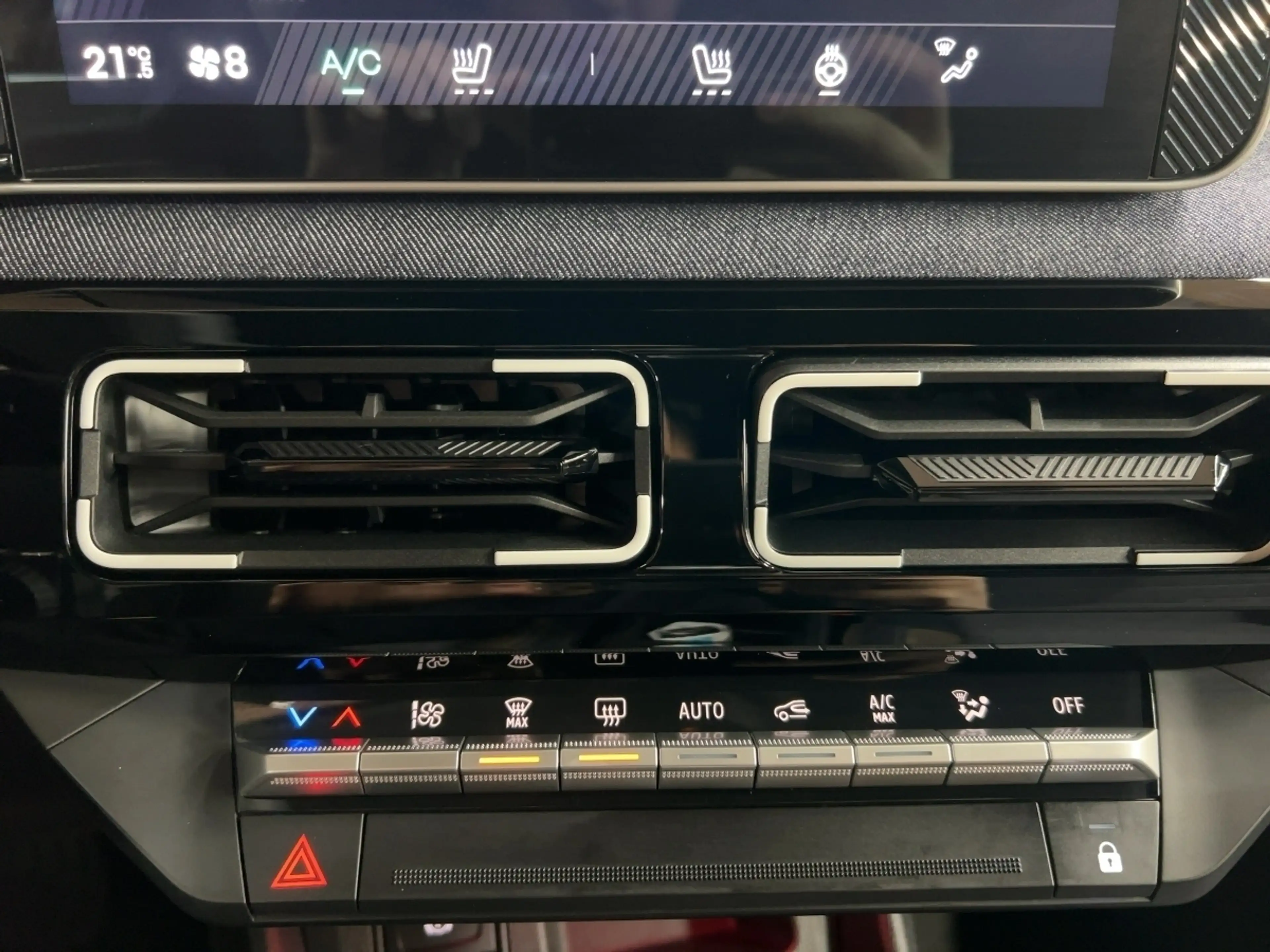 Renault R 5 TECHNO URBAN RANGE 120 CCS SITZHEIZUNG — photo 16