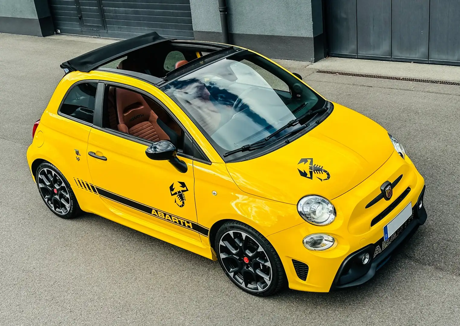 Abarth 595 Competizione Cabrio Bi-Xeon Beats Sabelt Carbon Brembo Klima Gelb - 1