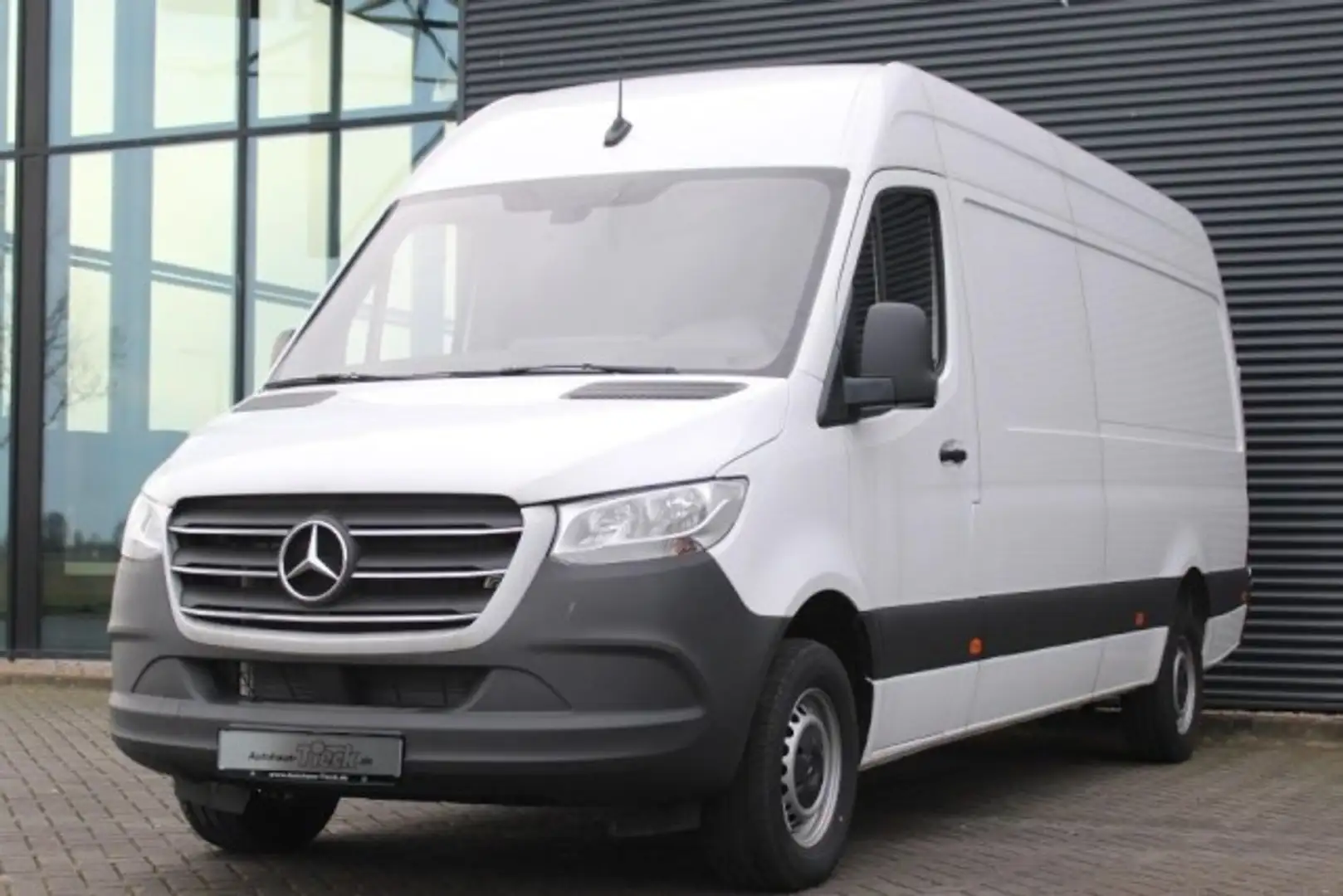 Mercedes-Benz Sprinter 317 CDI RWD L3H2 AHK Kamera Navi Klima Weiß - 1