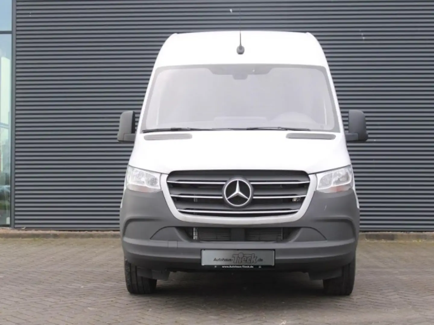 Mercedes-Benz Sprinter 317 CDI RWD L3H2 AHK Kamera Navi Klima Weiß - 2