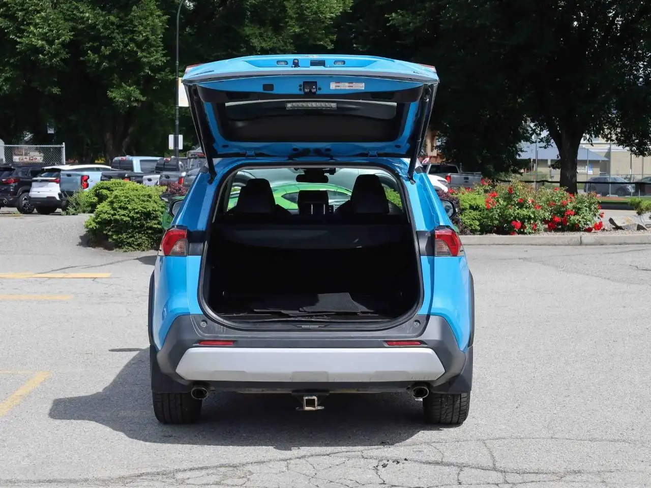 Toyota RAV 4 снимка Toyota RAV 4