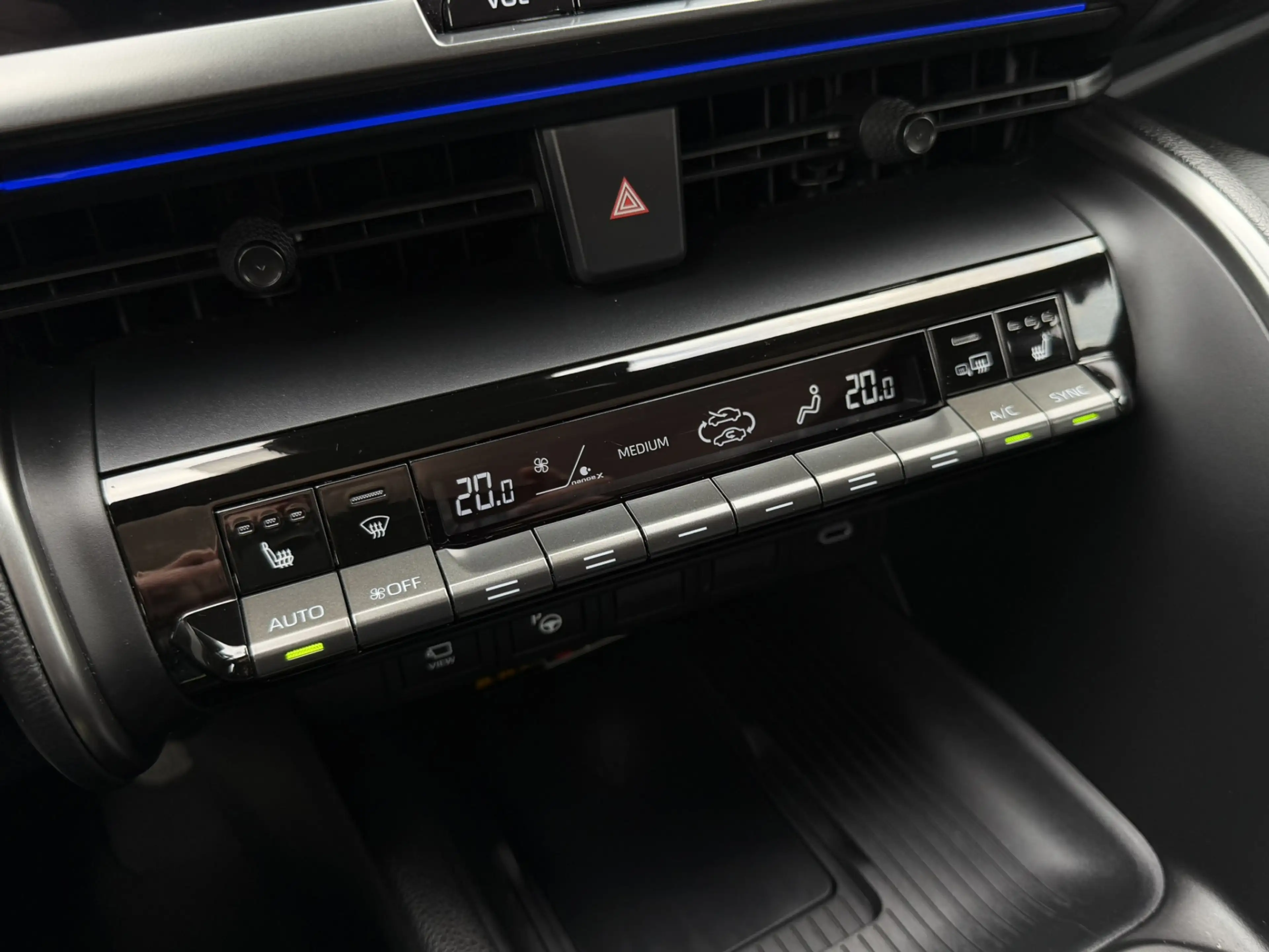 Toyota C-HR 2.0 Hybrid 200 GR SPORT Première Edition — photo 11