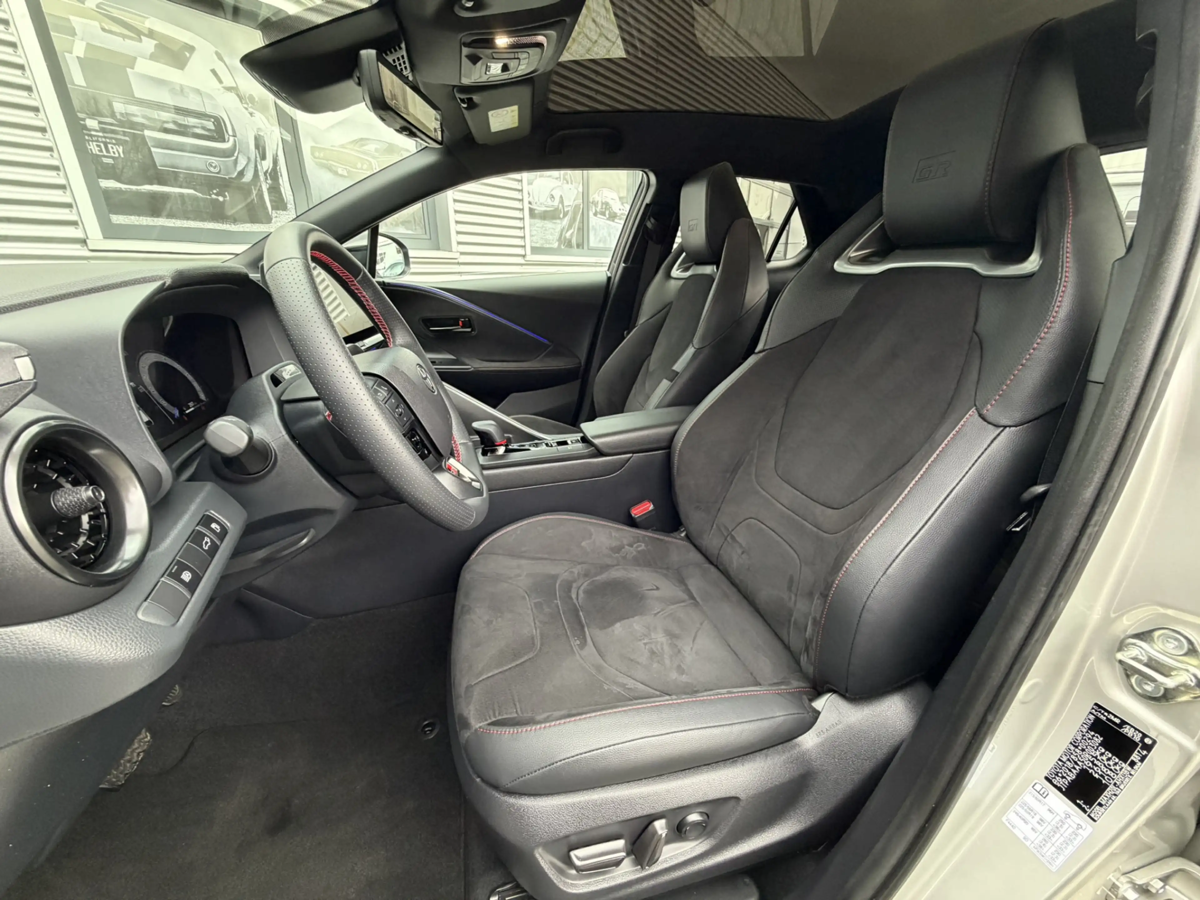 Toyota C-HR 2.0 Hybrid 200 GR SPORT Première Edition — photo 5