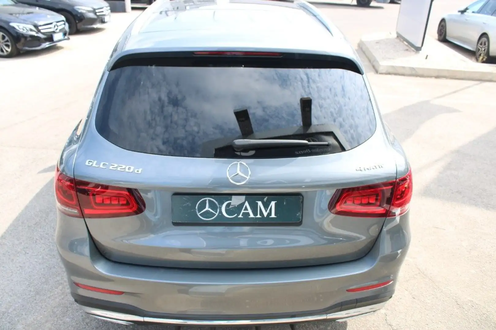 Mercedes-Benz GLC 220 d 4Matic Premium Grigio - 2