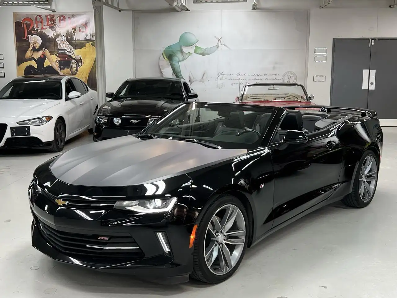 Chevrolet Camaro снимка Chevrolet Camaro