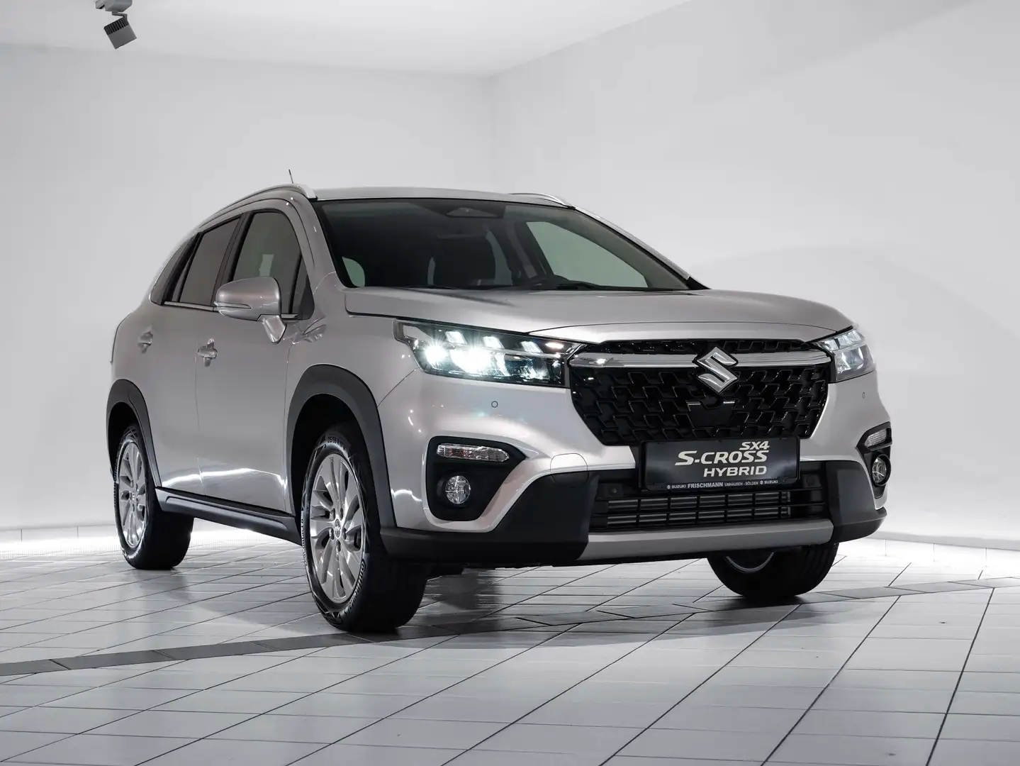 Suzuki S-Cross ALLGRIP shine Silber - 2