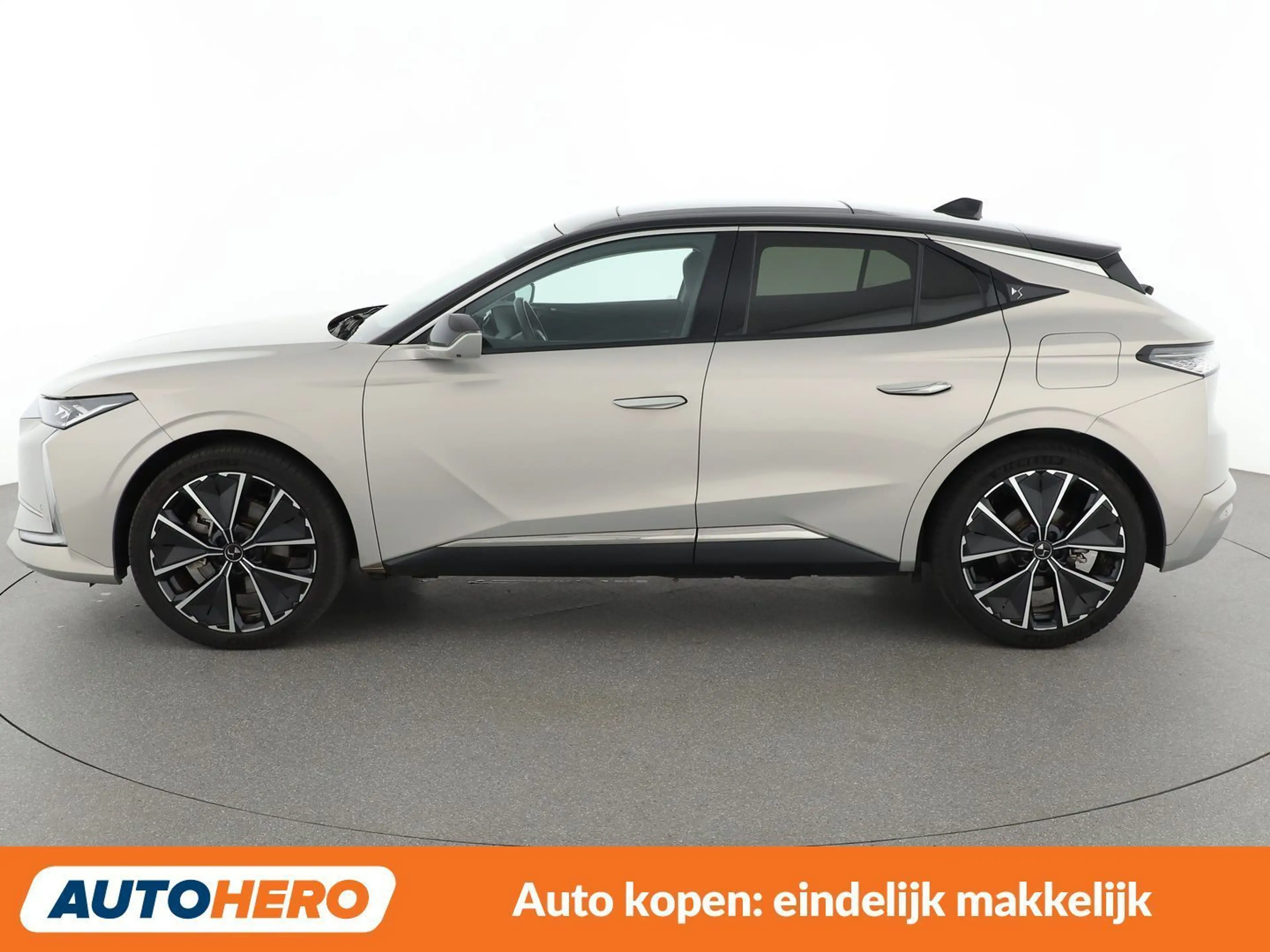 DS Automobiles DS 4 1.6 E-Tense Hybrid Rivoli — photo 3